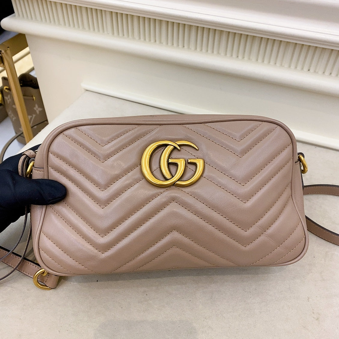 Gucci marmont camera 2024 bag dusty pink