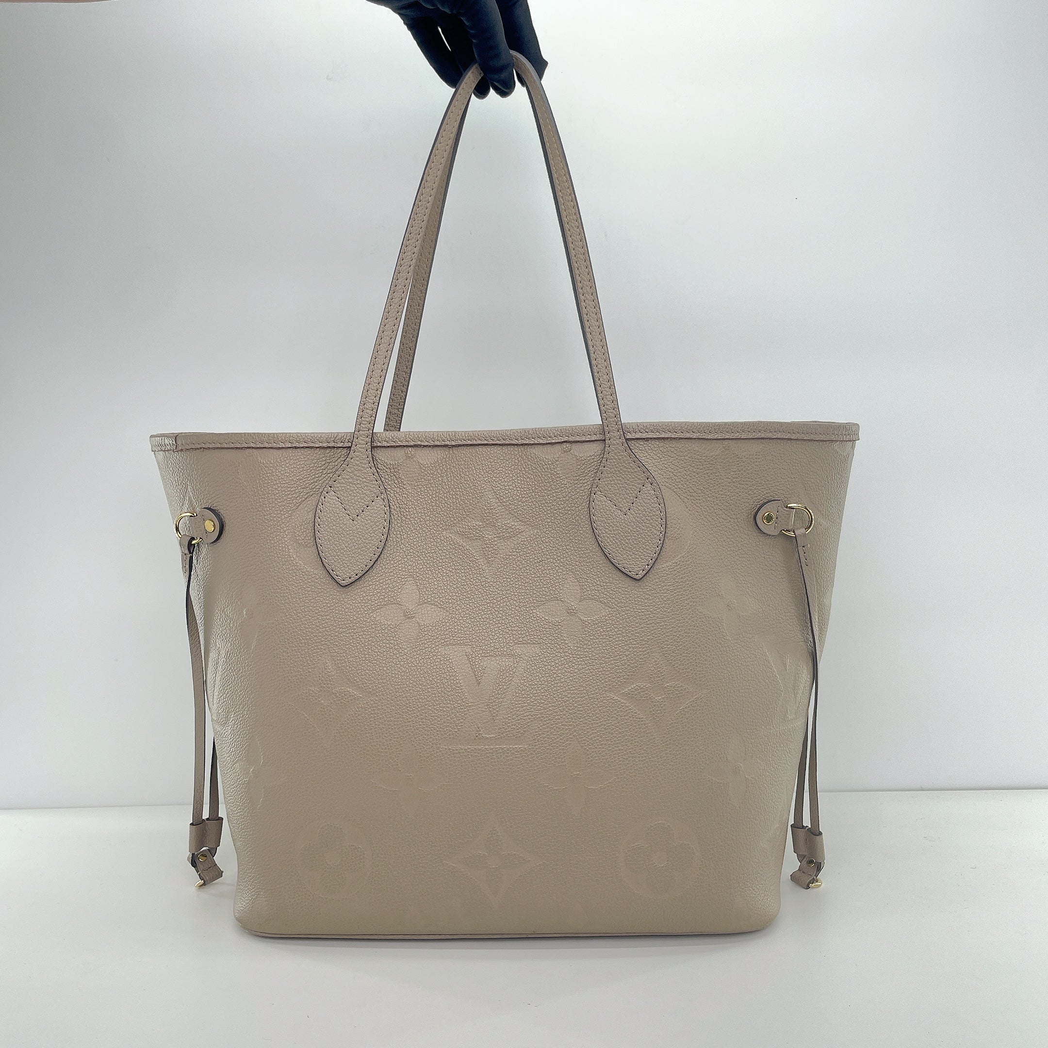 LV  Neverfull MM