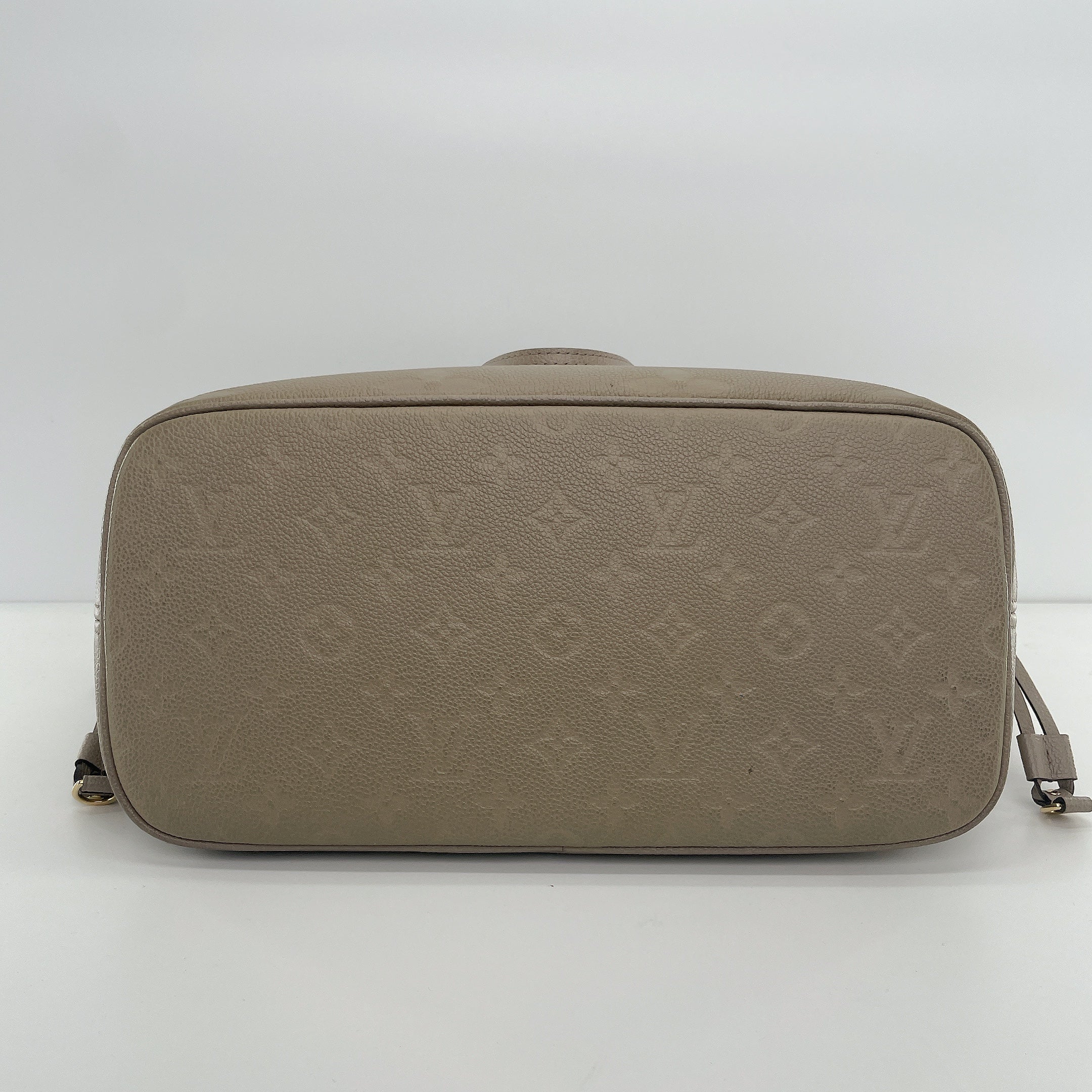 LV  Neverfull MM