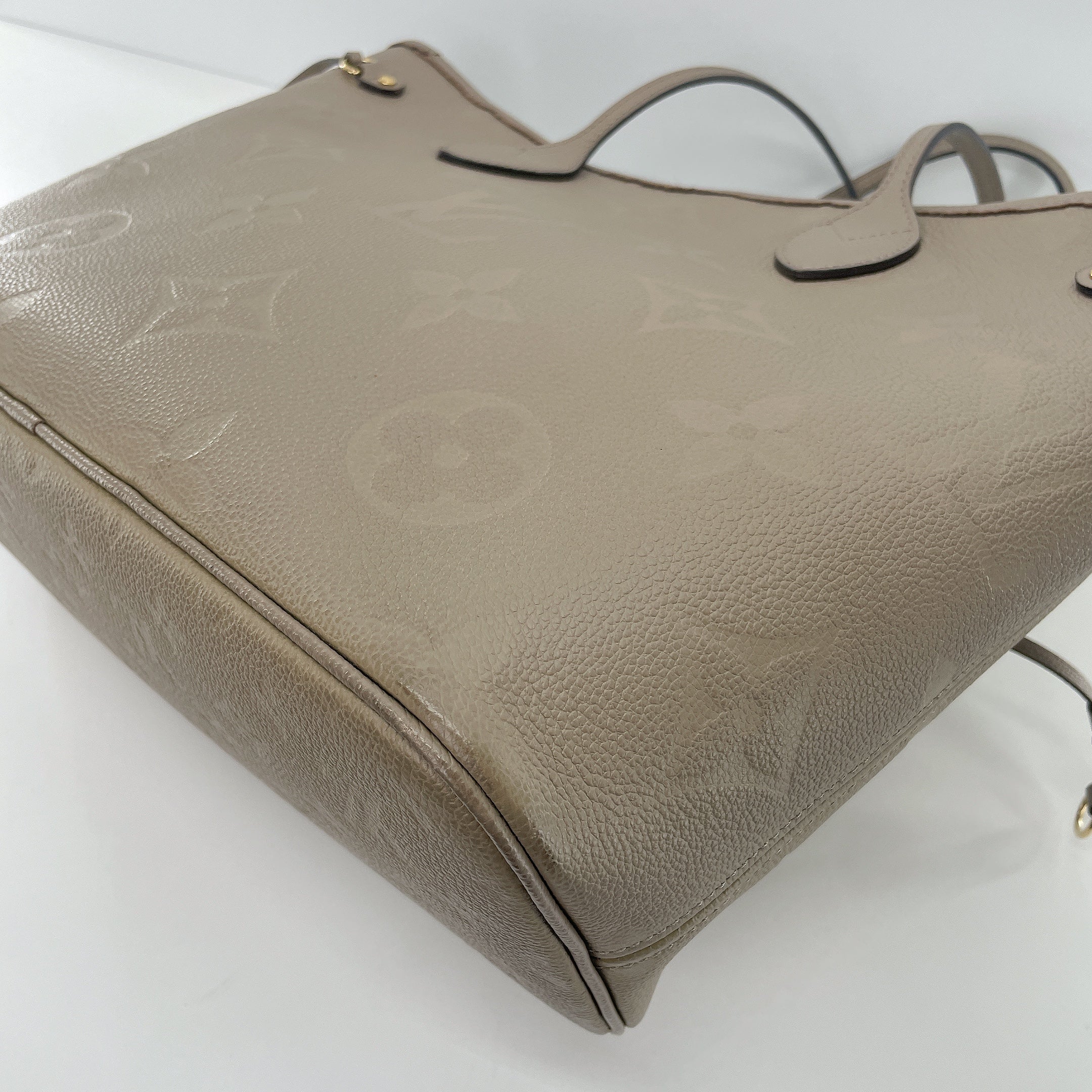 LV  Neverfull MM