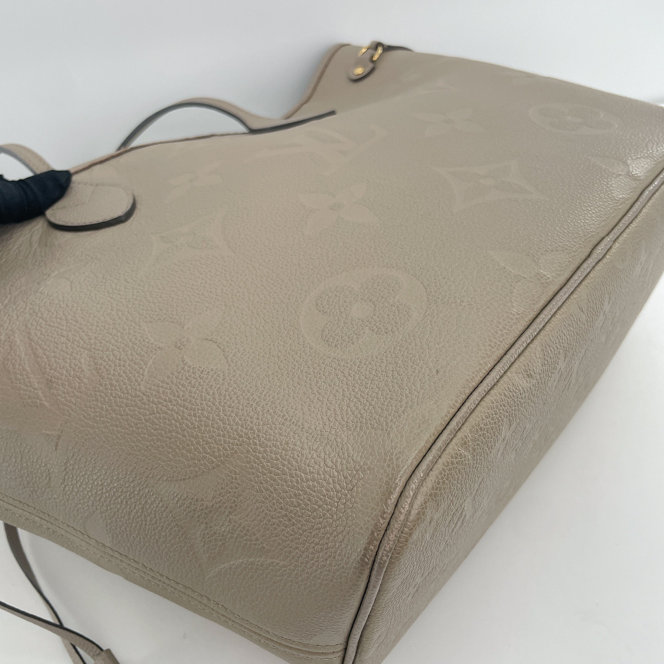 LV  Neverfull MM