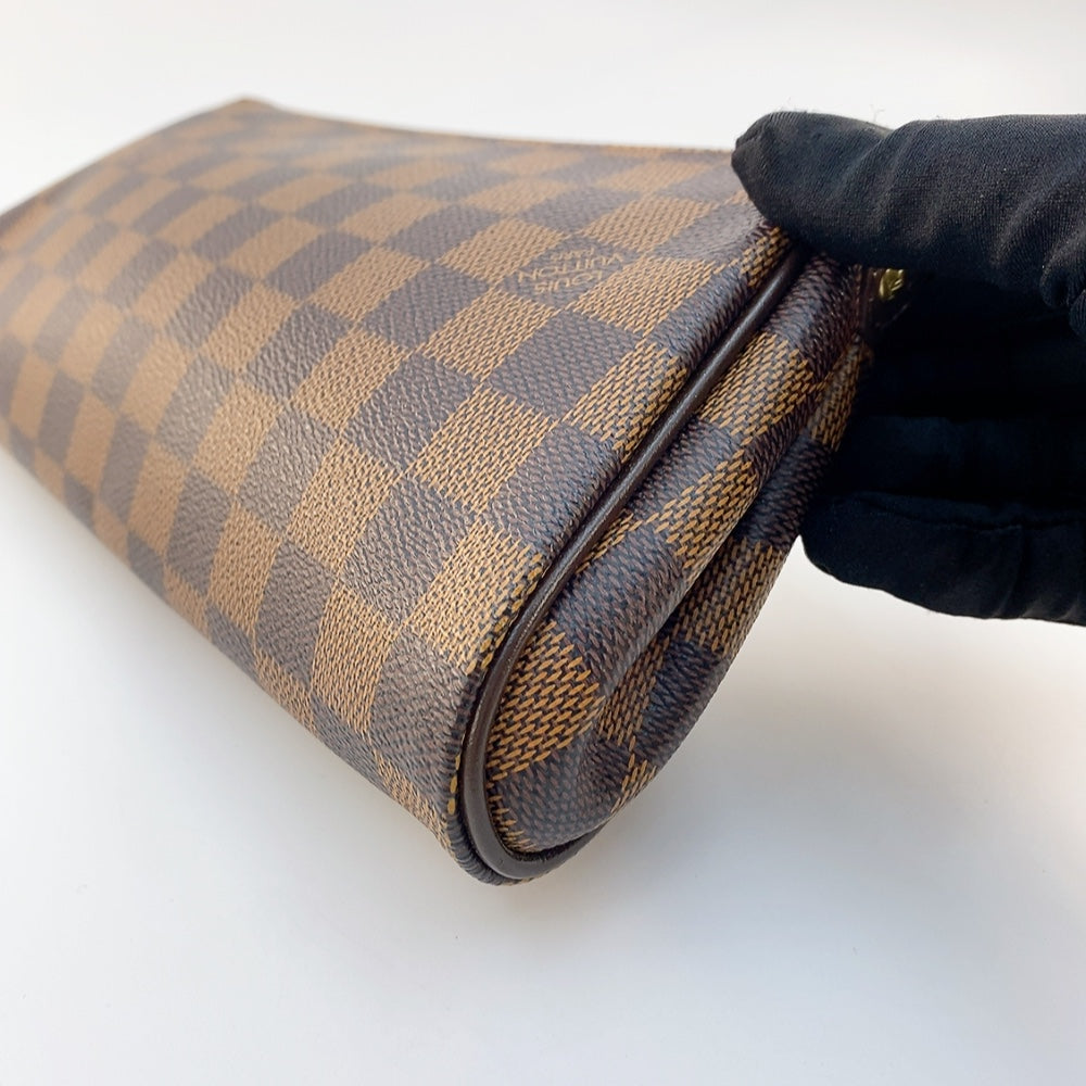 LV Eva Clutch