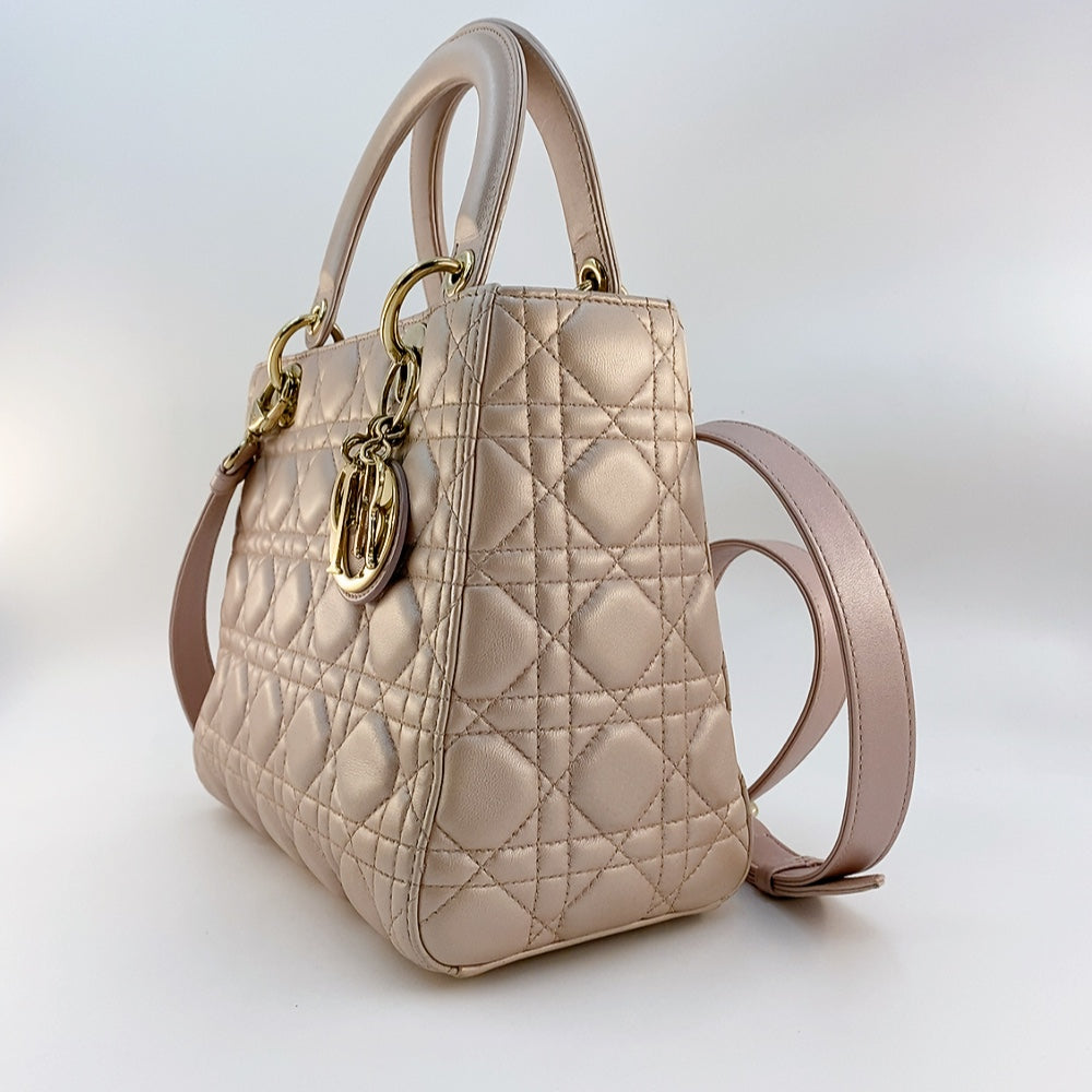 Lady Dior Medium in Light Pink