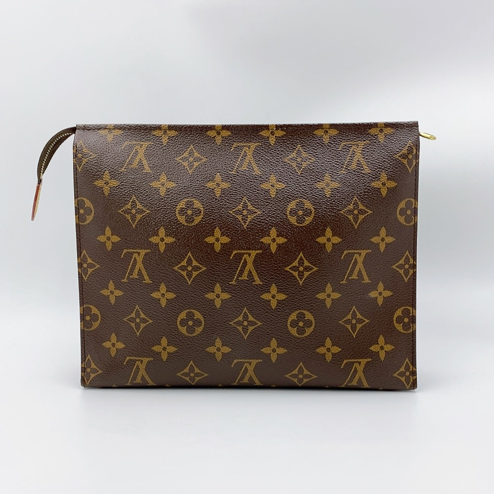 LV Monogram Toiletry