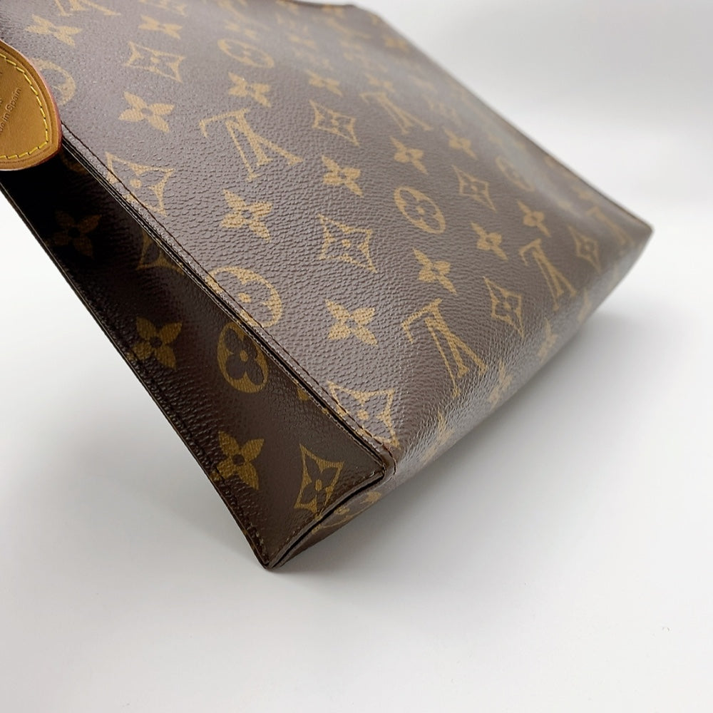 LV Monogram Toiletry