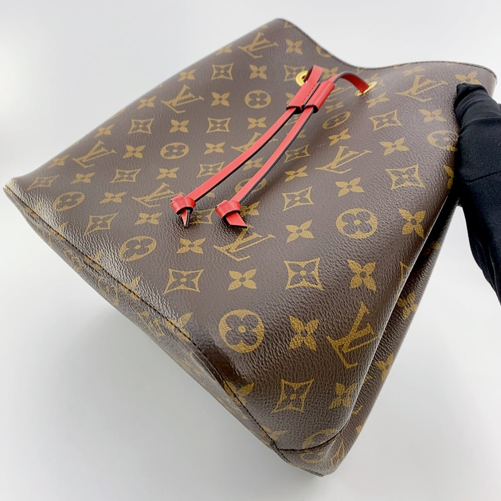 LV Monogram NeoNoe