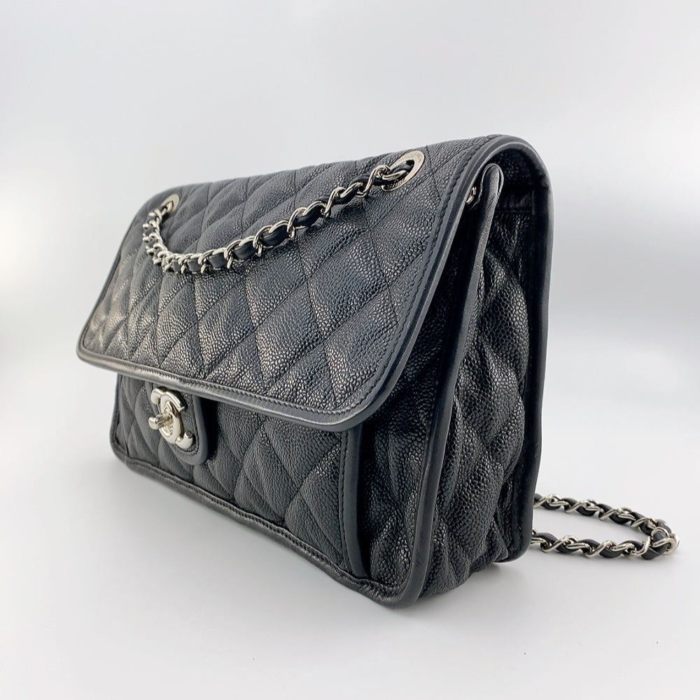 Chanel Caviar French Riviera Flap in Black