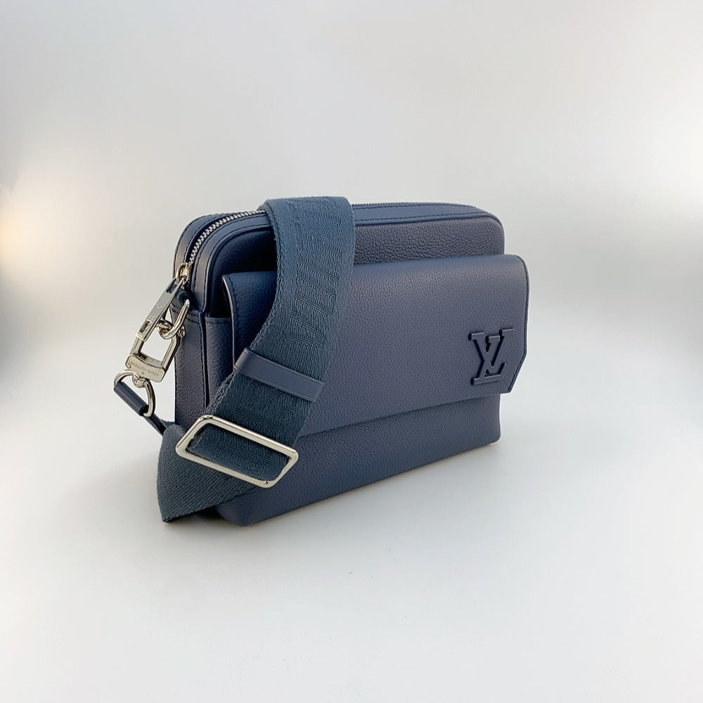 LV FASTLINE MESSENGER