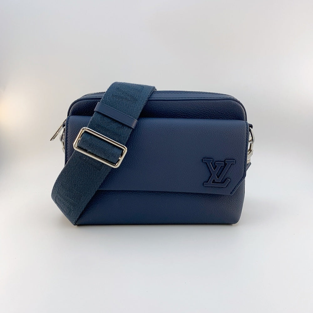 LV FASTLINE MESSENGER