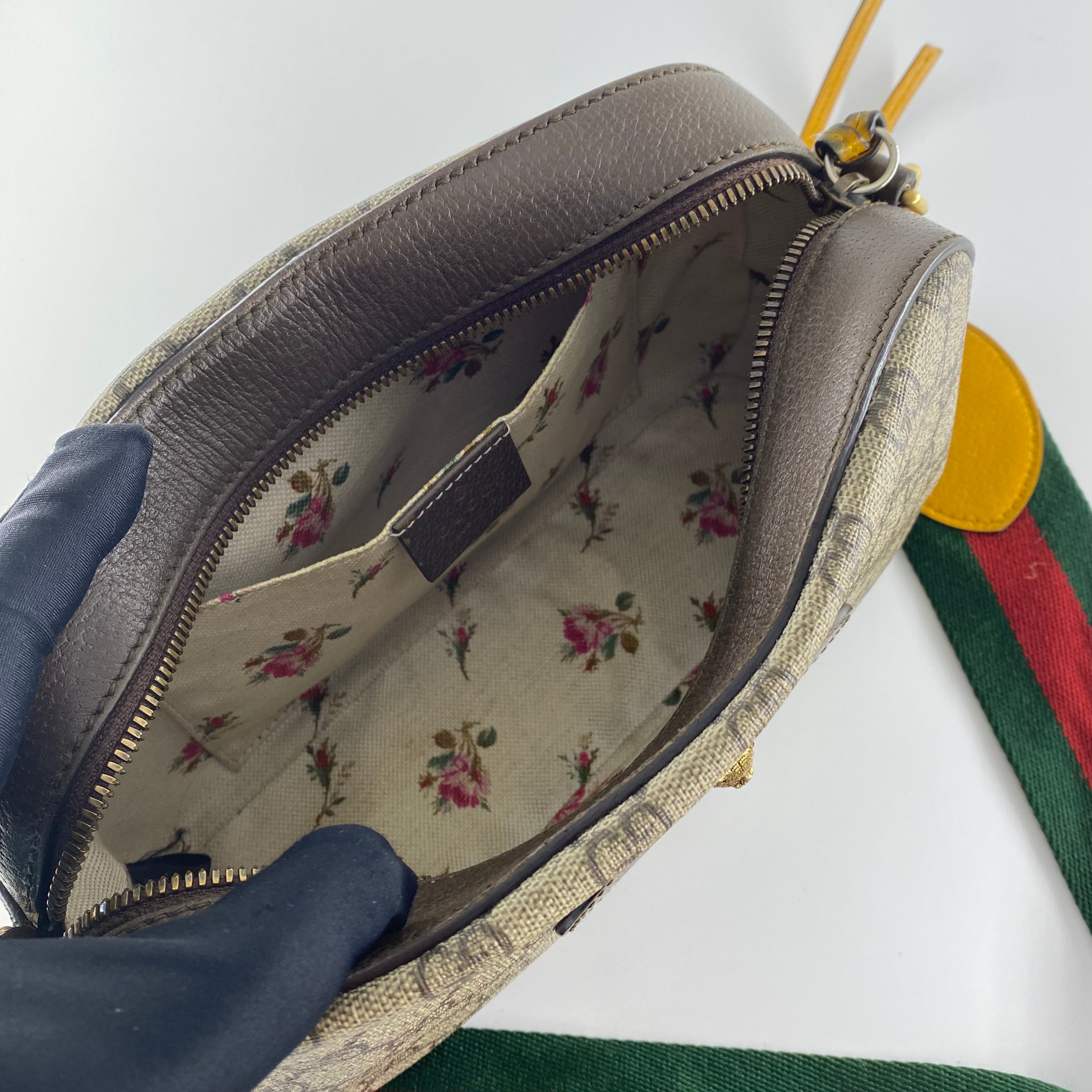 Gucci Neo Vintage Crossbody Bag