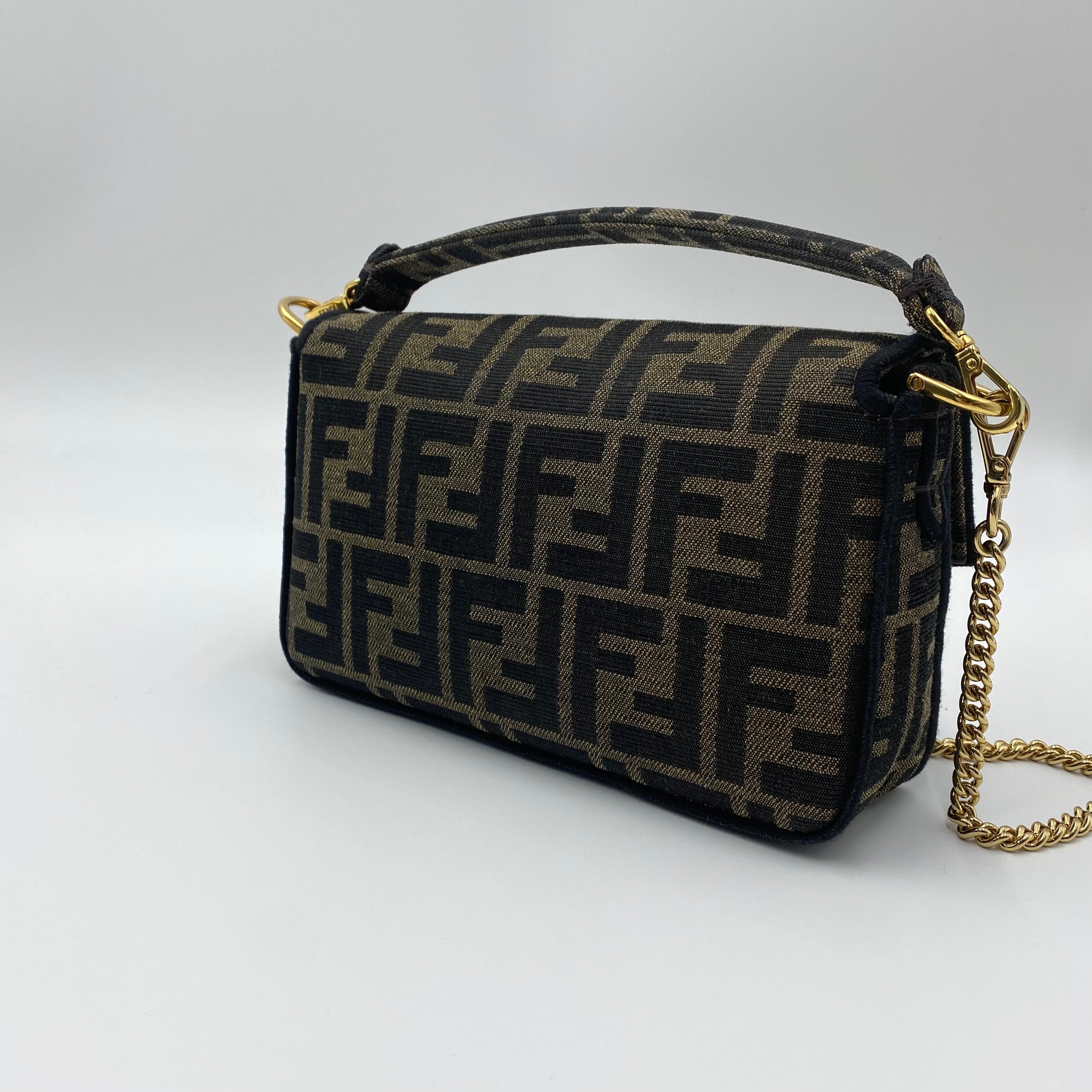 Fendi baguette Mini