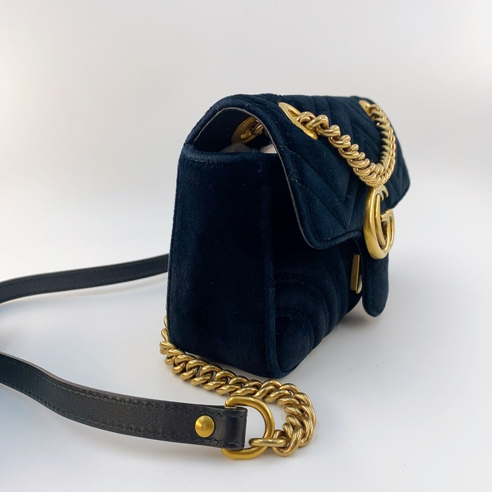 Gucci Marmont Mini in Black