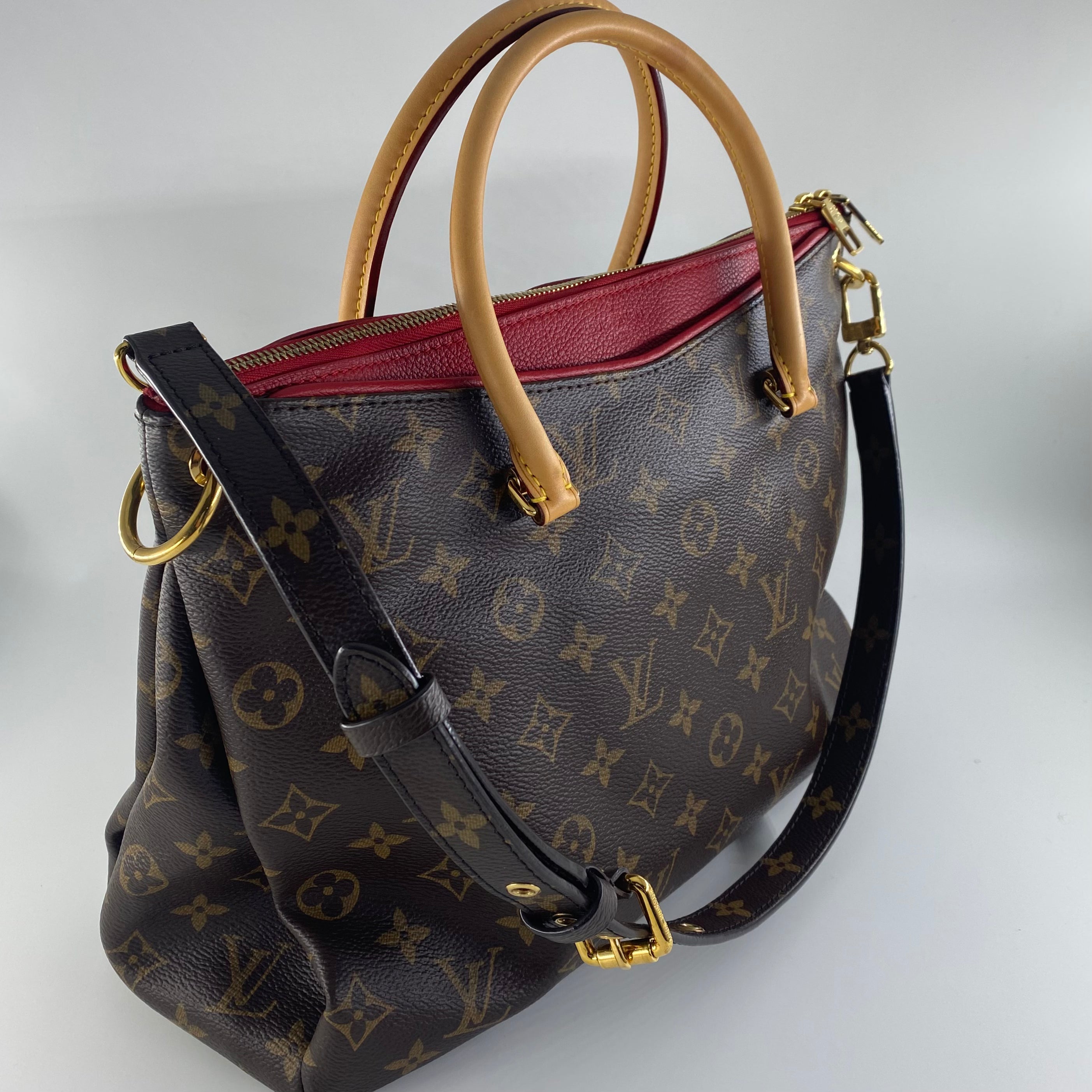 LV Monogram Pallas MM