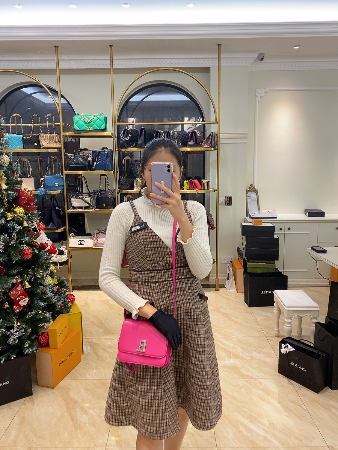 Balenciaga B Dot Bag in Pink