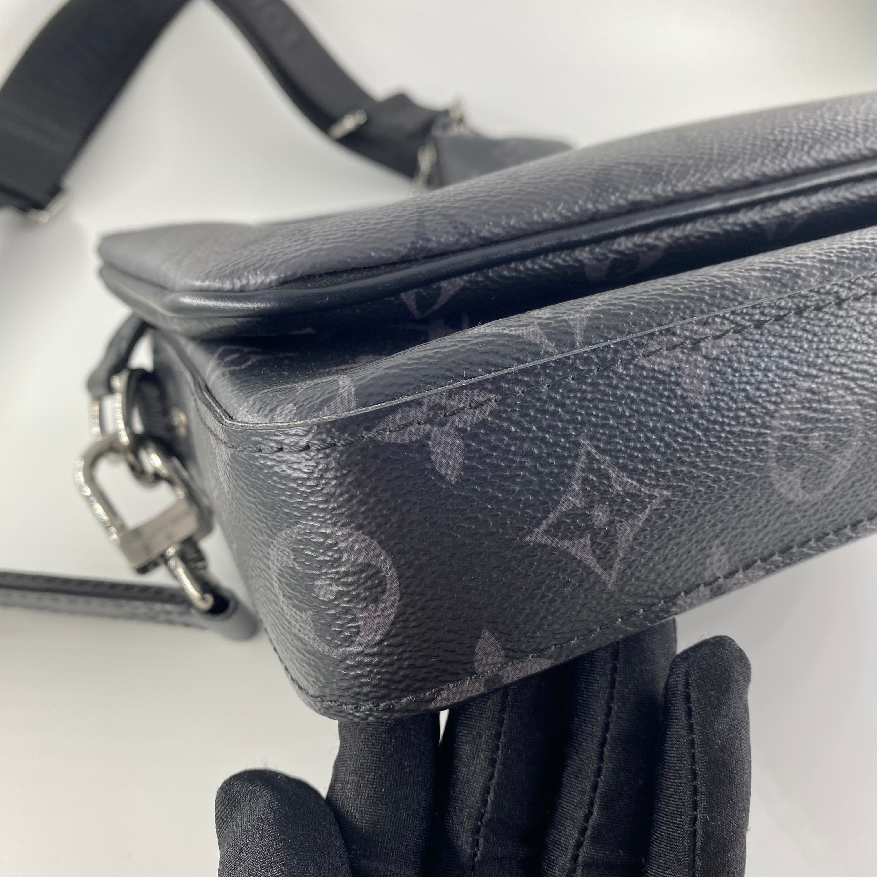 LV Trio Messenger Bag