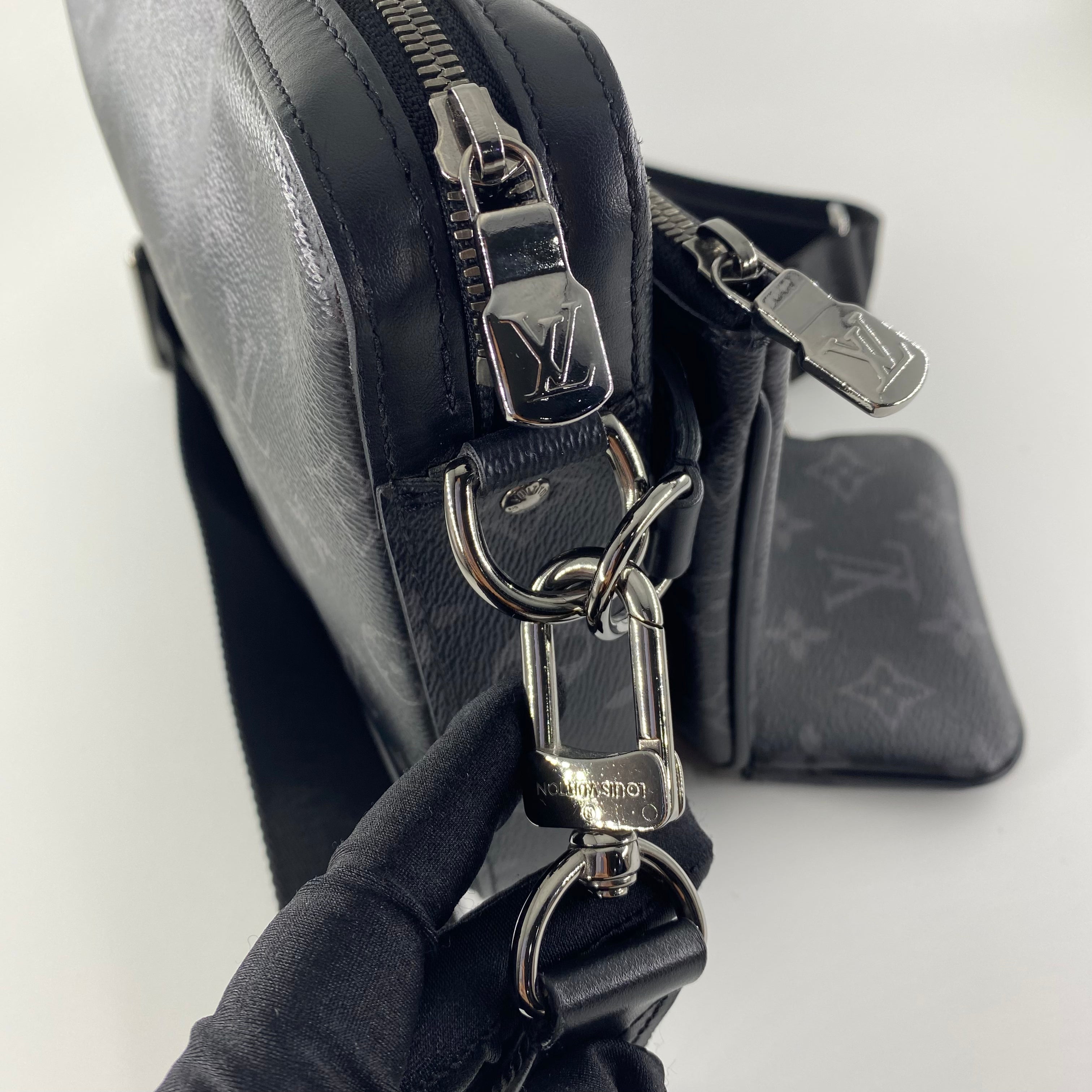 LV Trio Messenger Bag