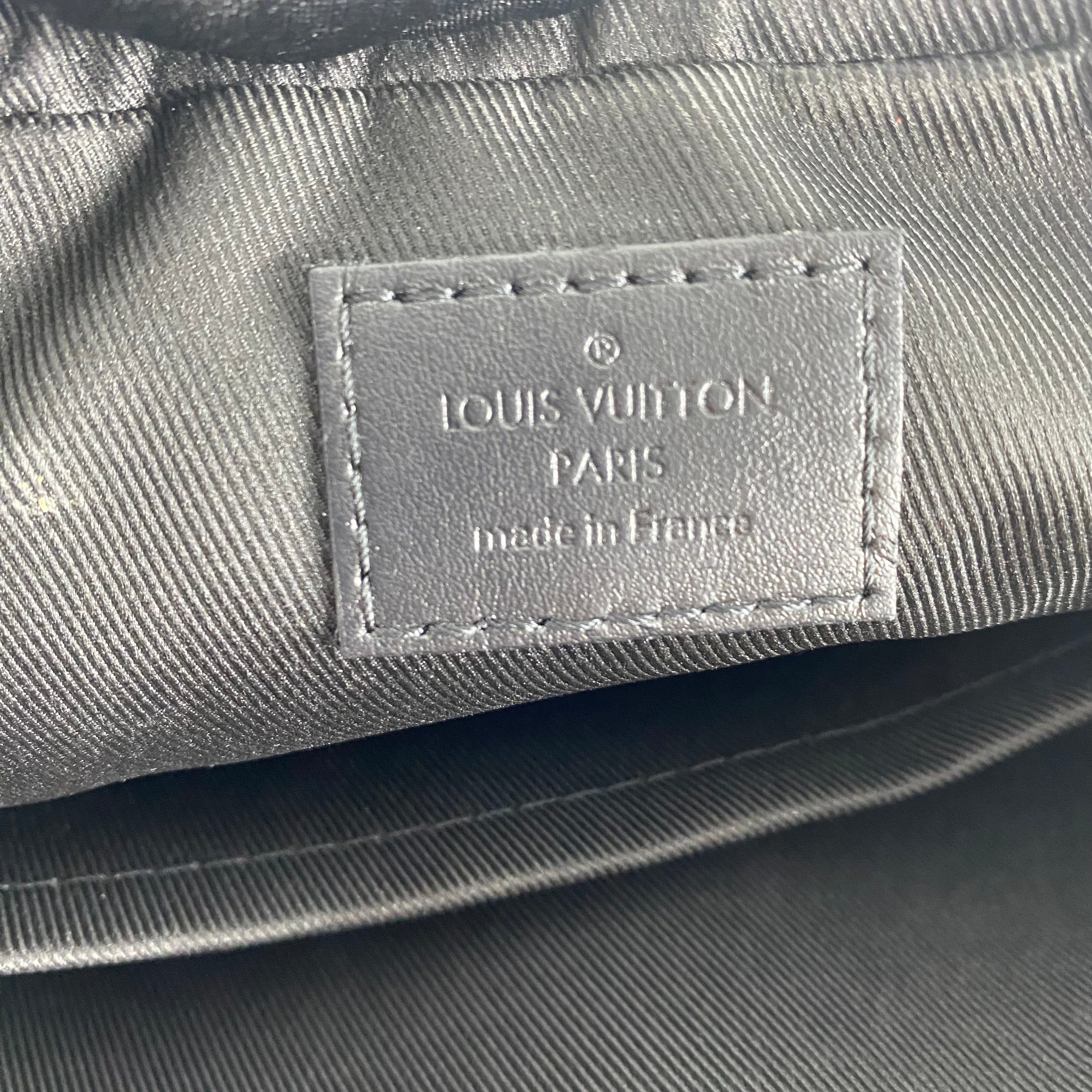 LV Trio Messenger Bag