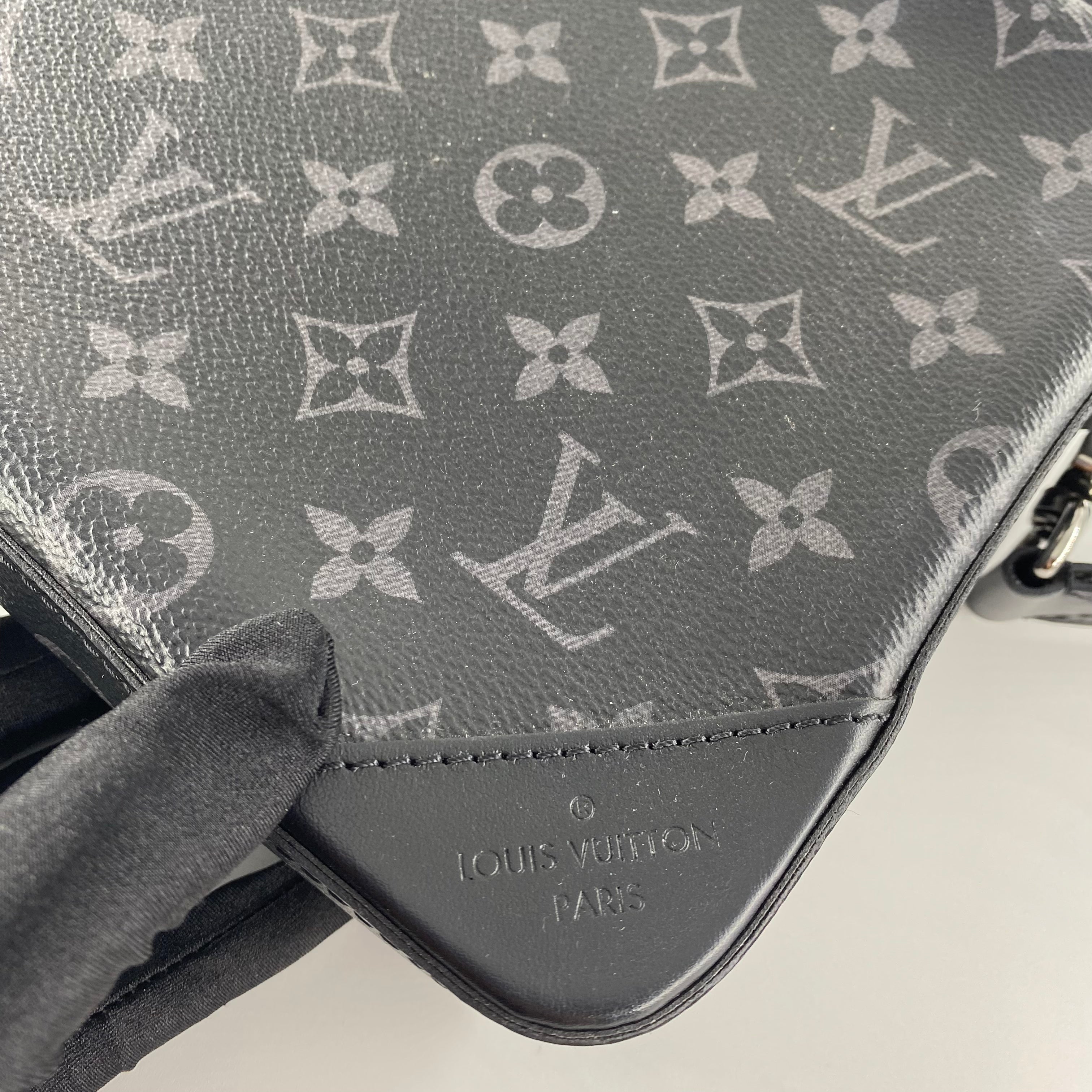 LV Trio Messenger Bag