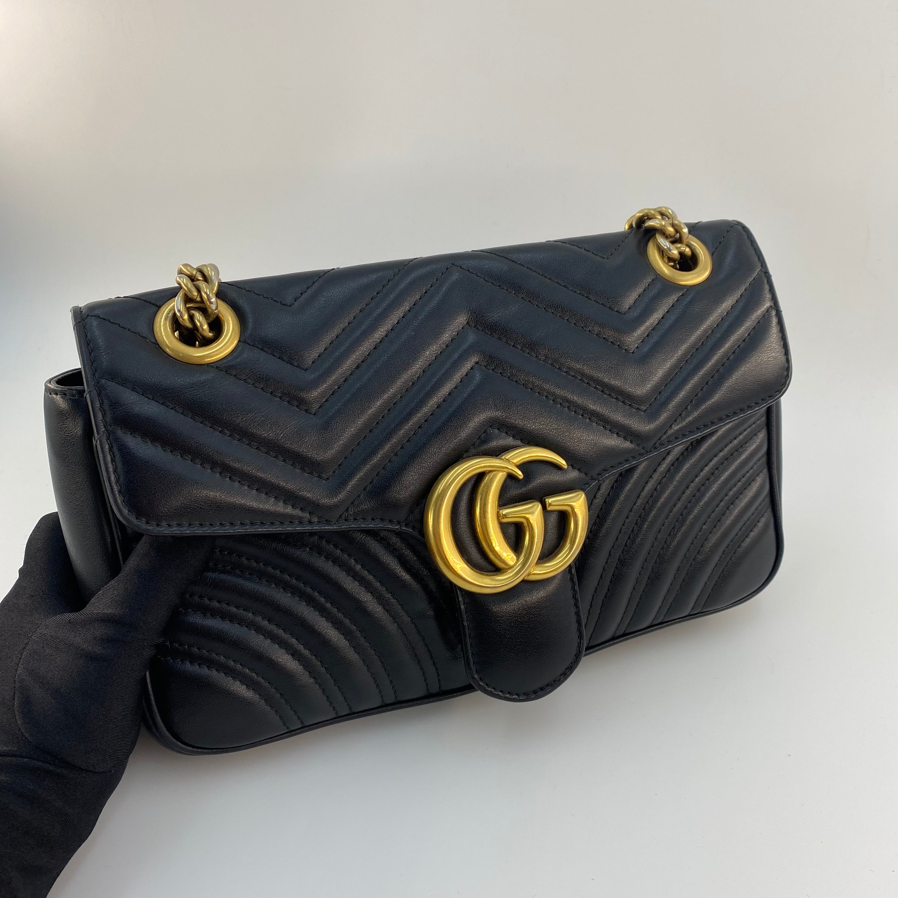 Gucci Marmont Small in Black