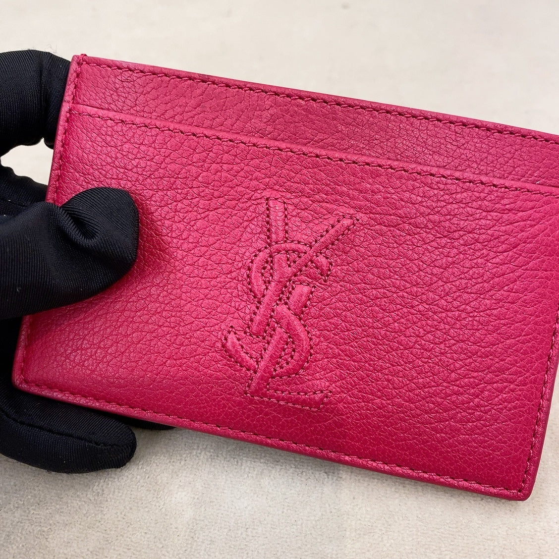 Ysl best sale red cardholder