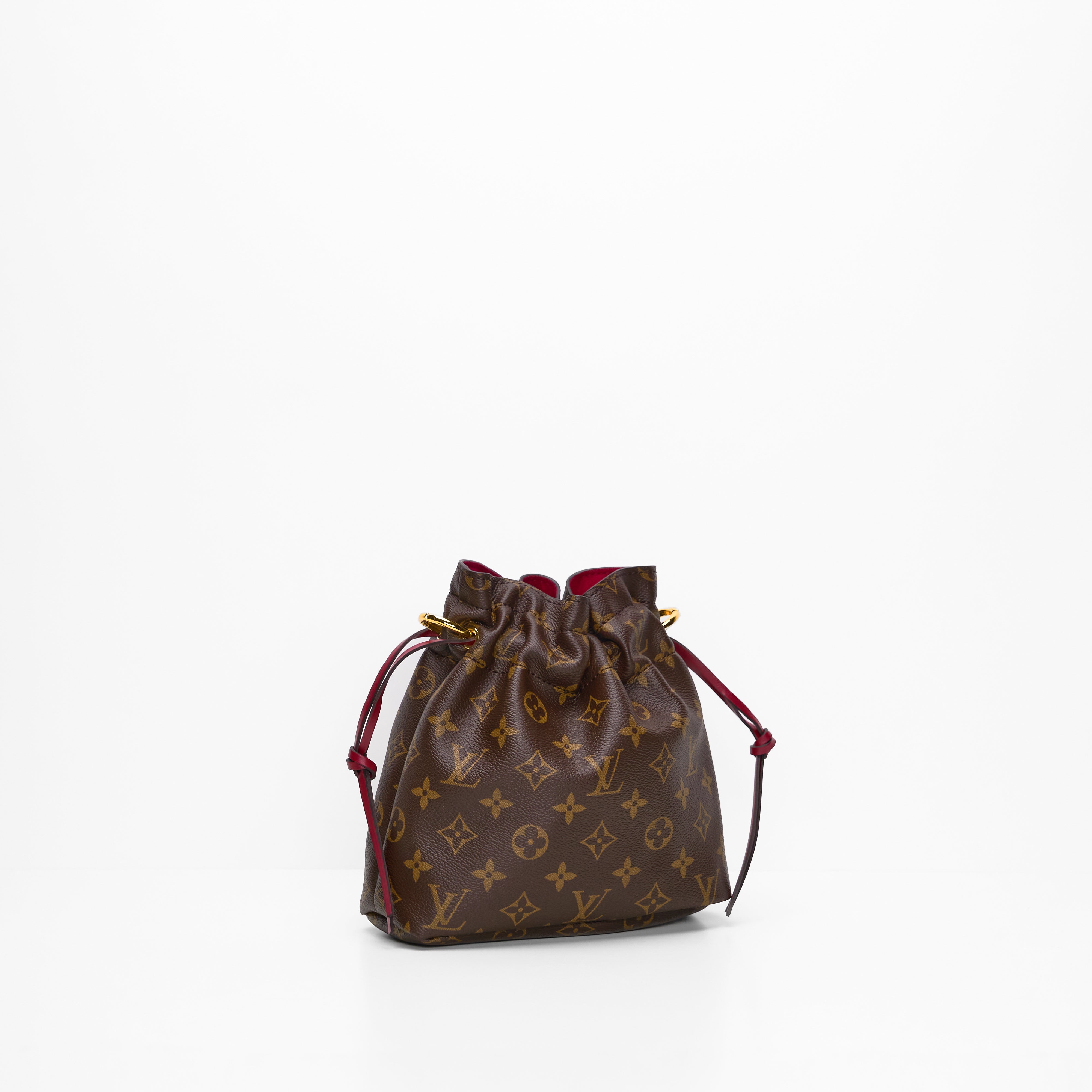 Lv noe pouch outlet monogram