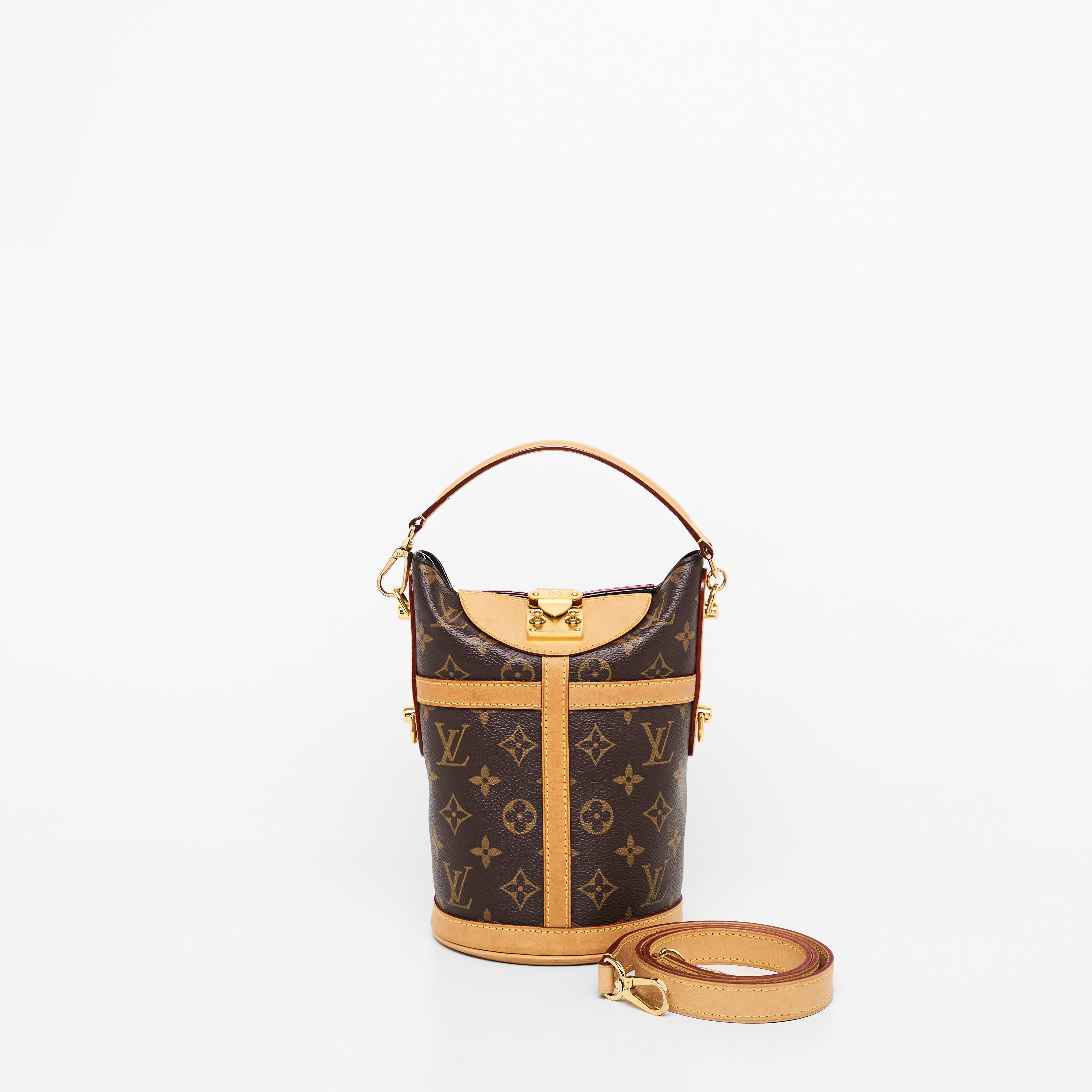 Lv duffle bag price online