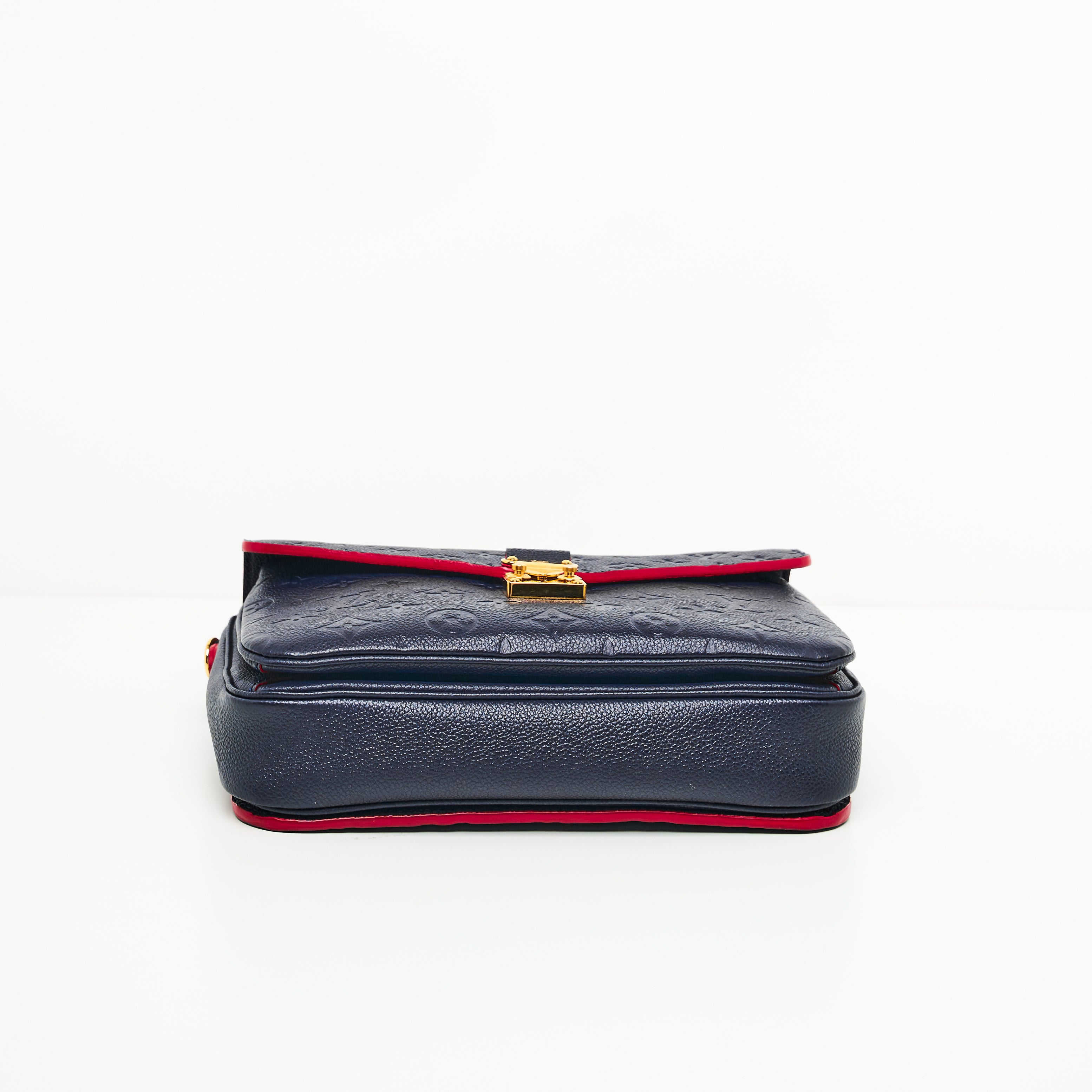 LV POCHETTE METIS IN NAVY BLUE