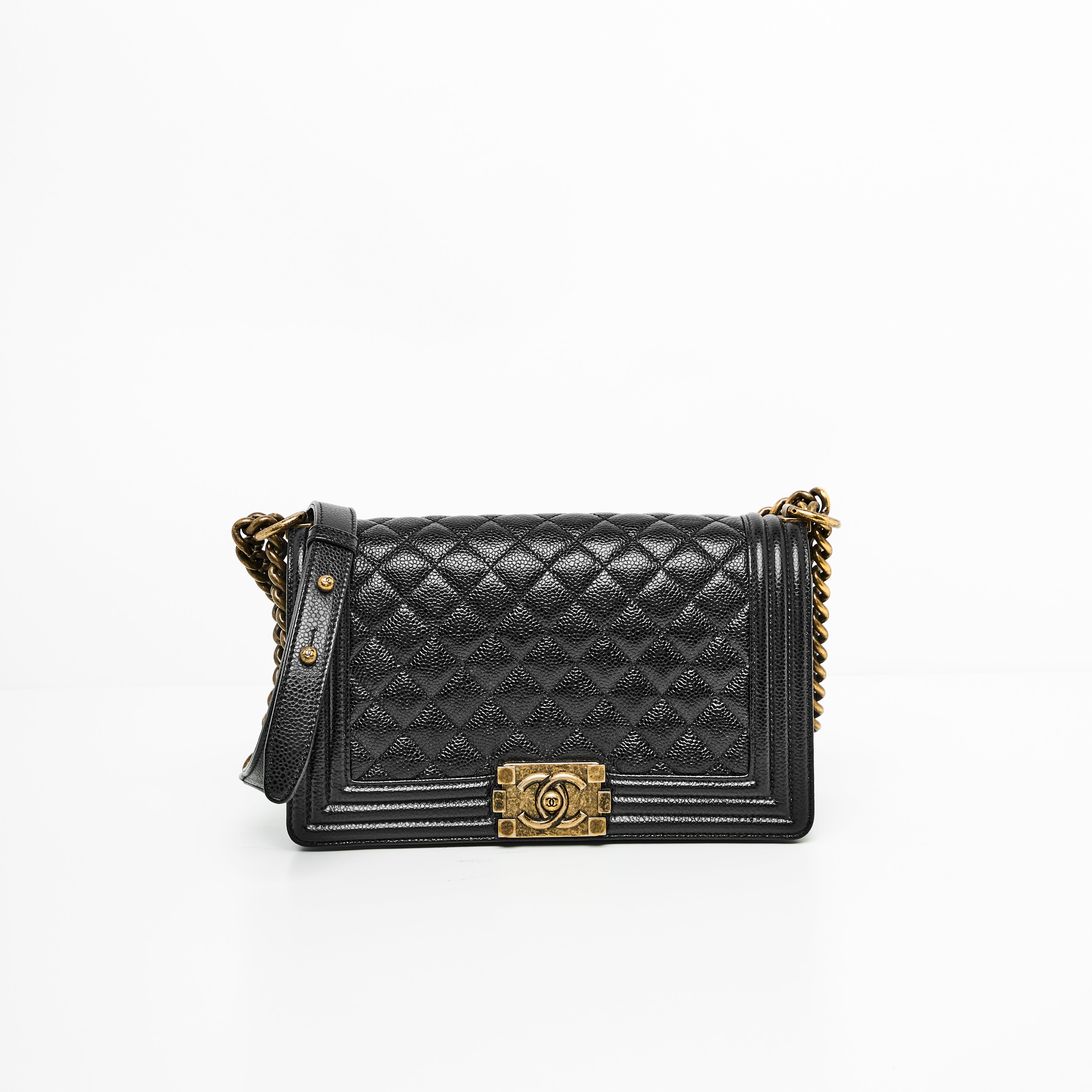 CHANEL BOY MEDIUM IN BLACK