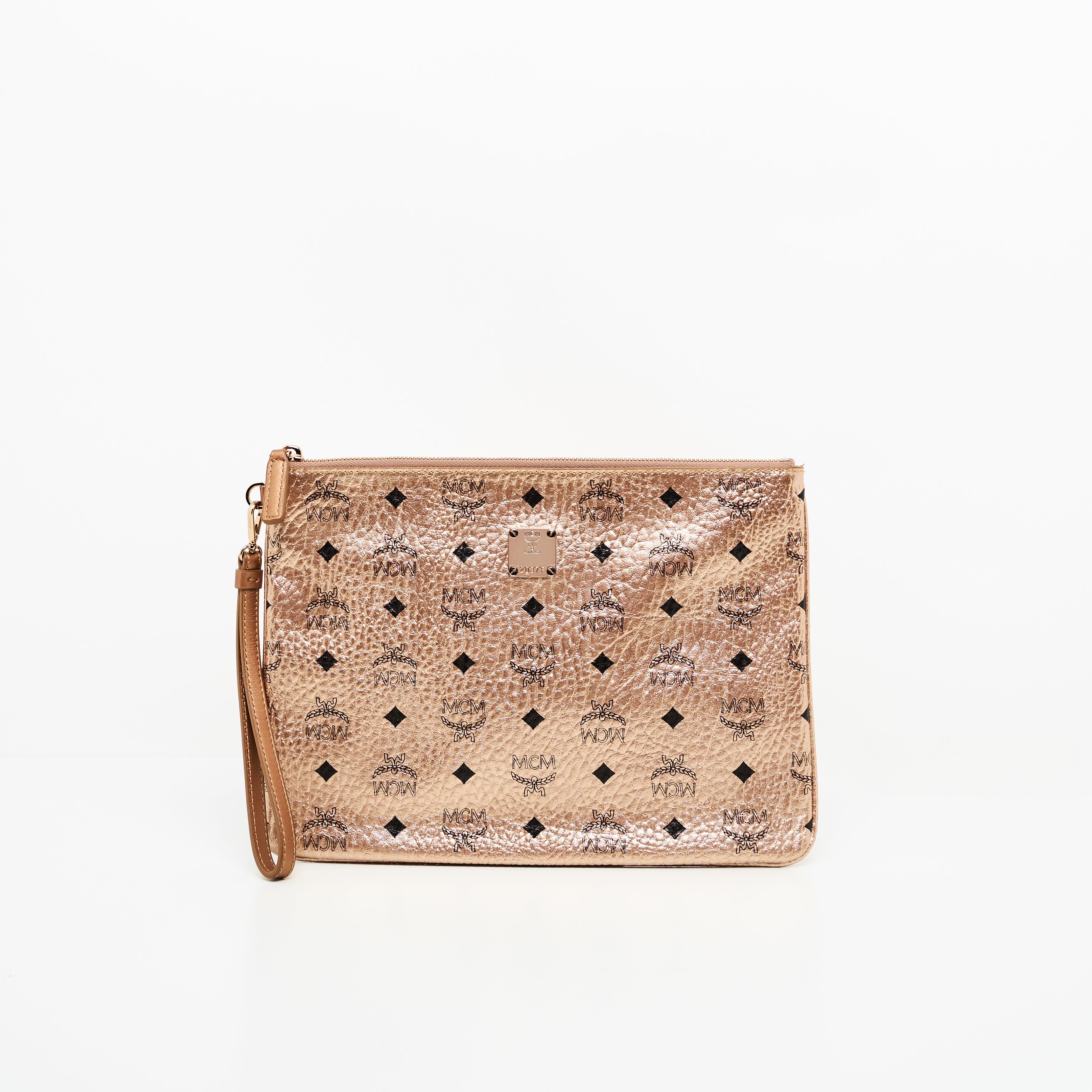 MCM CLUTCH IN CHAMPAGNE GOLD