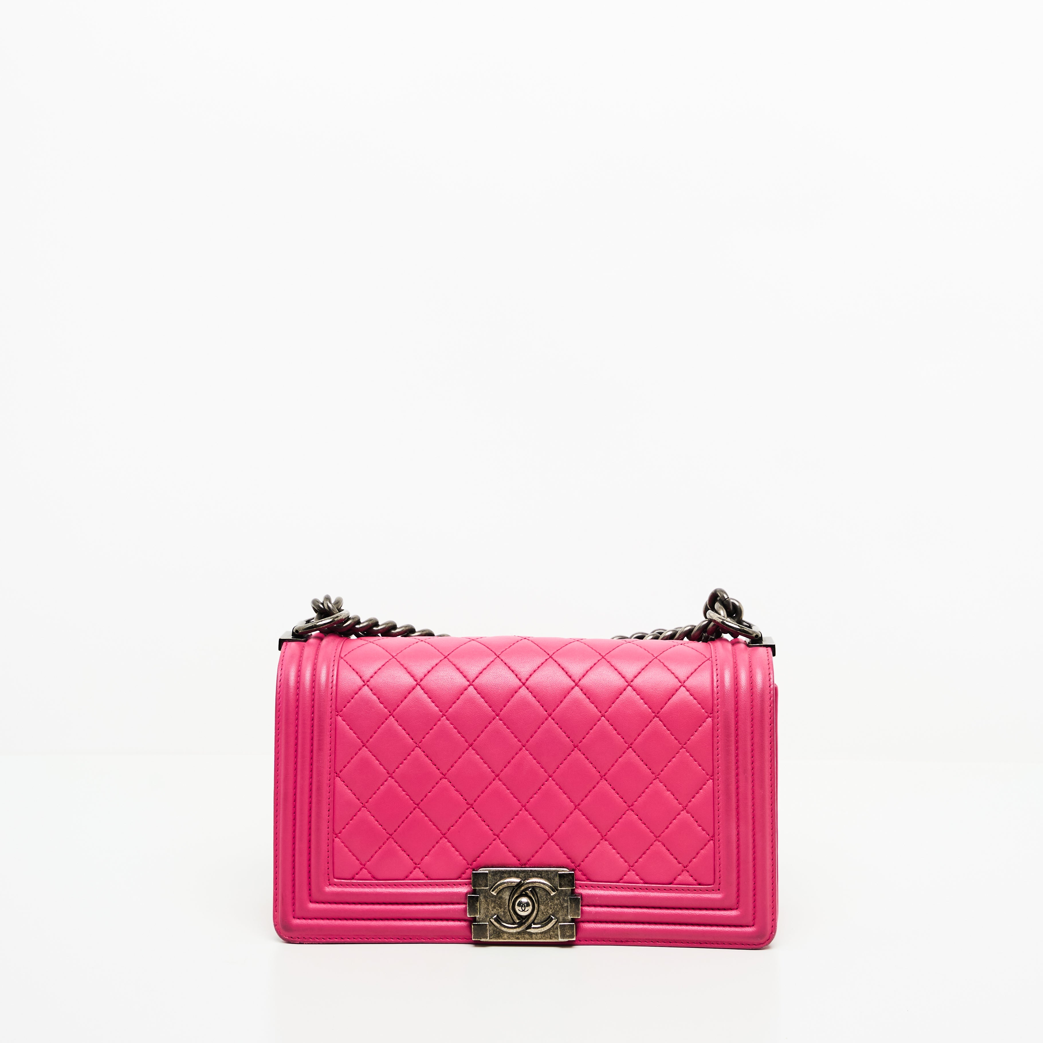 Chanel Boy Lambskin Old Medium in Pink