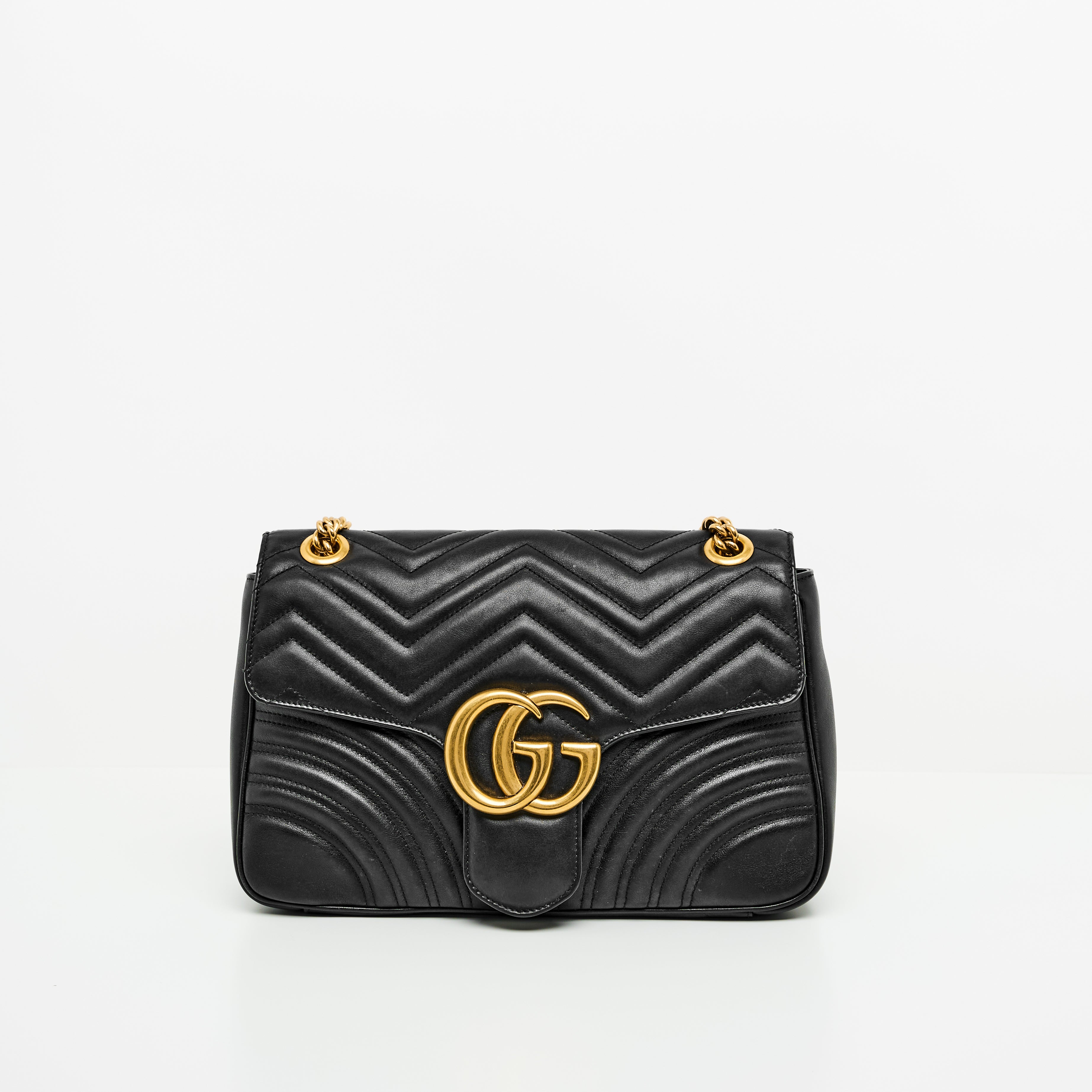 Gucci Marmont Medium in  Black