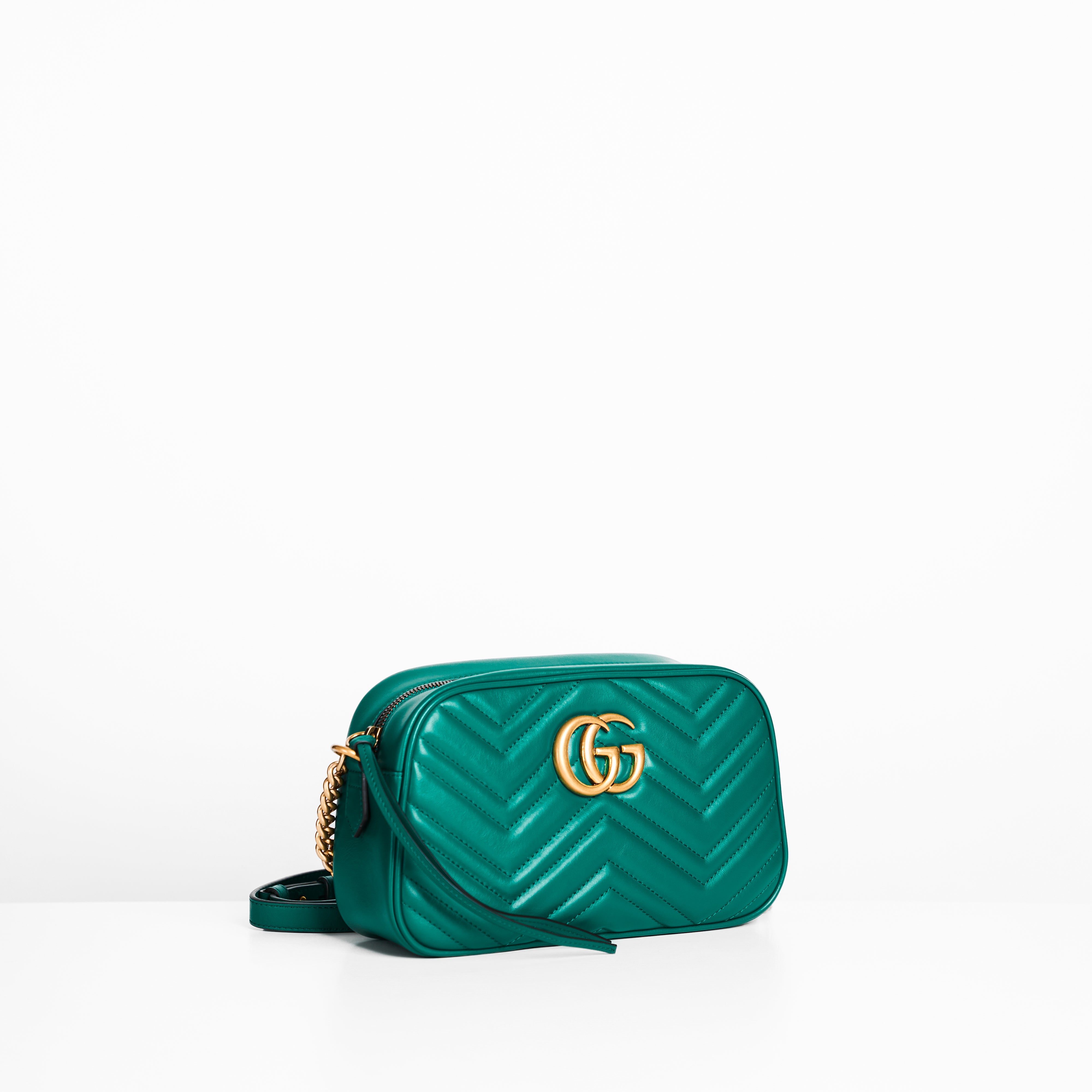 Gucci GG Marmont Matelassé Camera Bag In Emerald Green