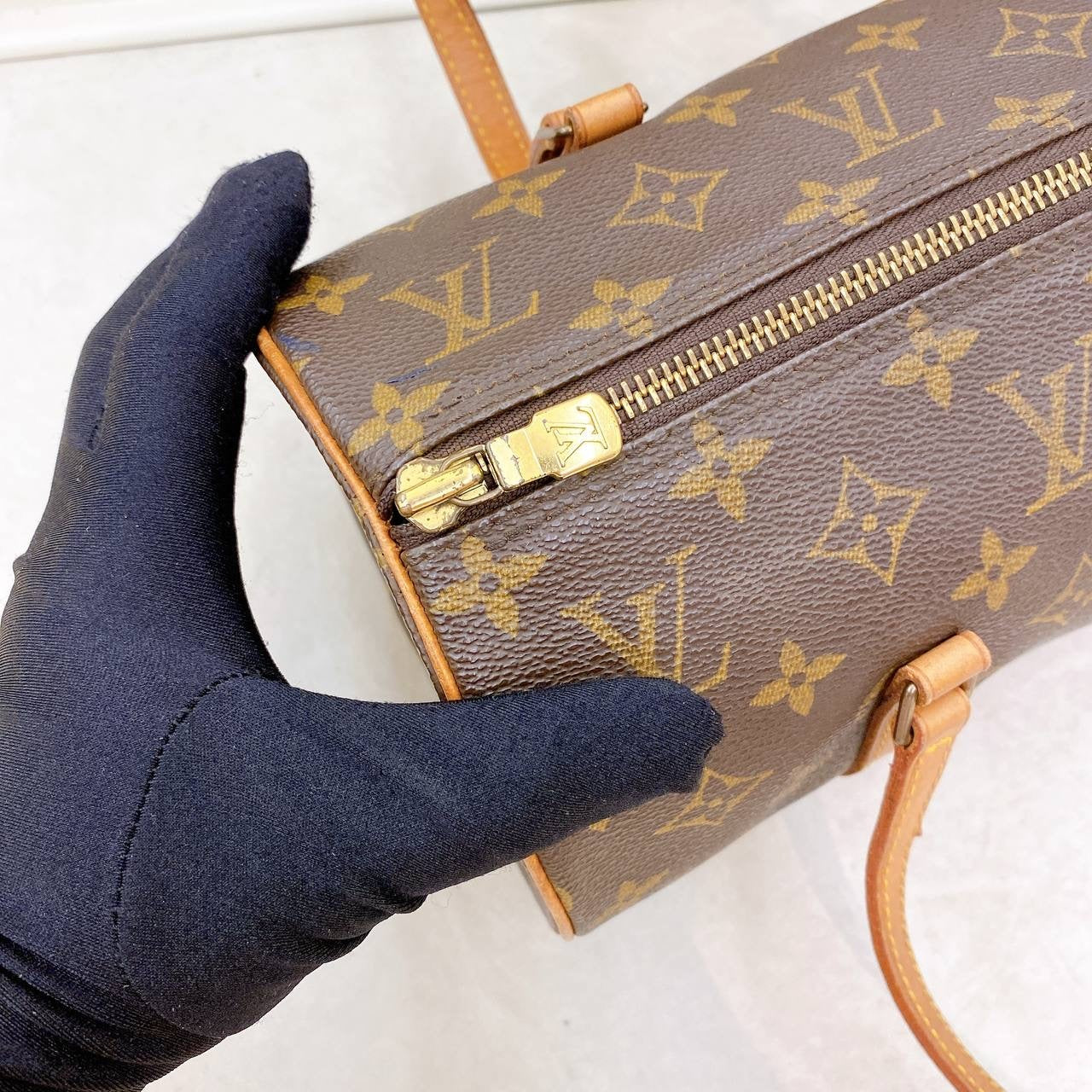 History of the bag: Louis Vuitton Papillon | l'Étoile Luxury Vintage –  l'Étoile de Saint Honoré