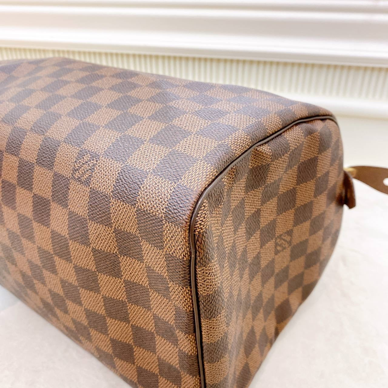 Louis Vuitton Damier Ebene Speedy 30