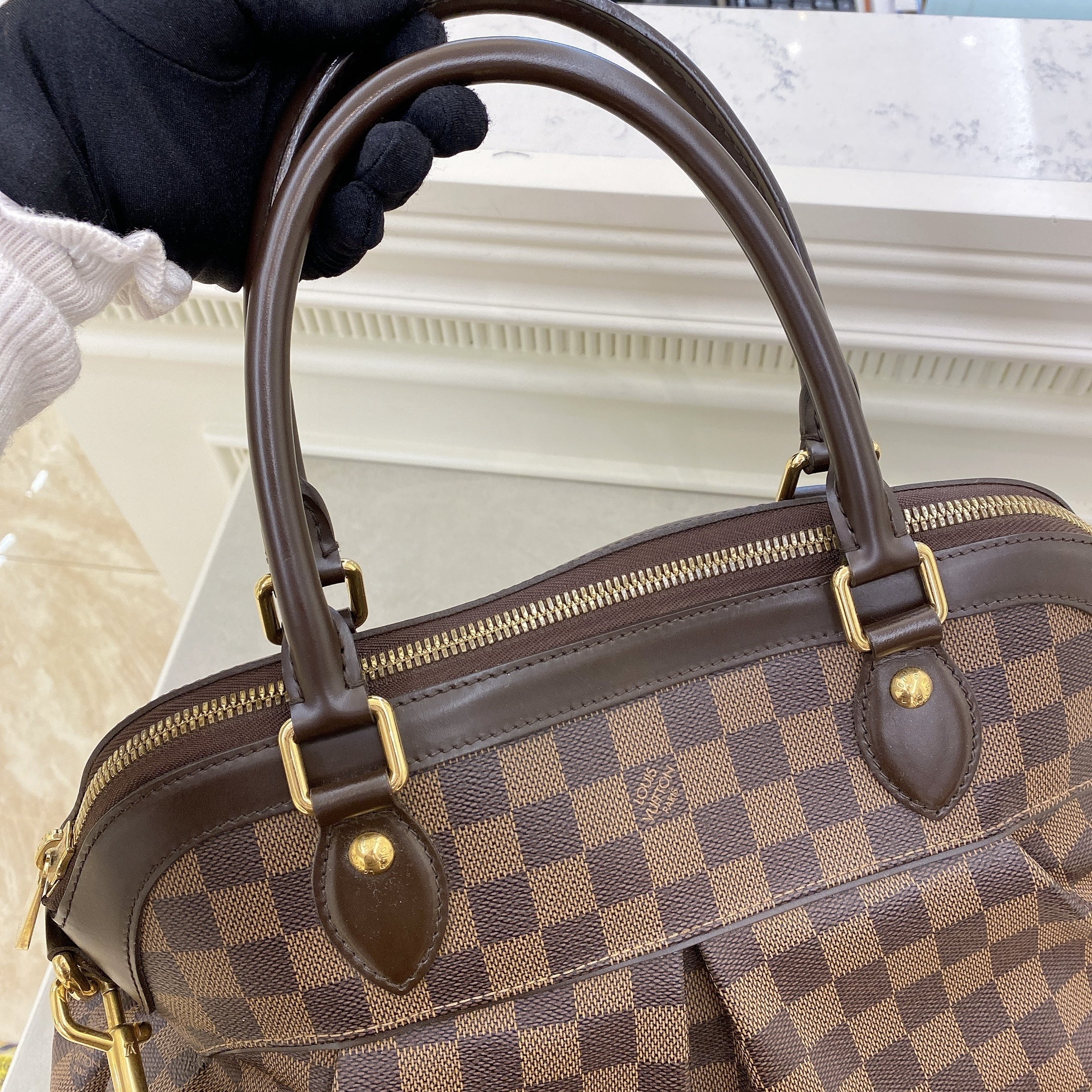 LV Damier Ebene Trevi GM