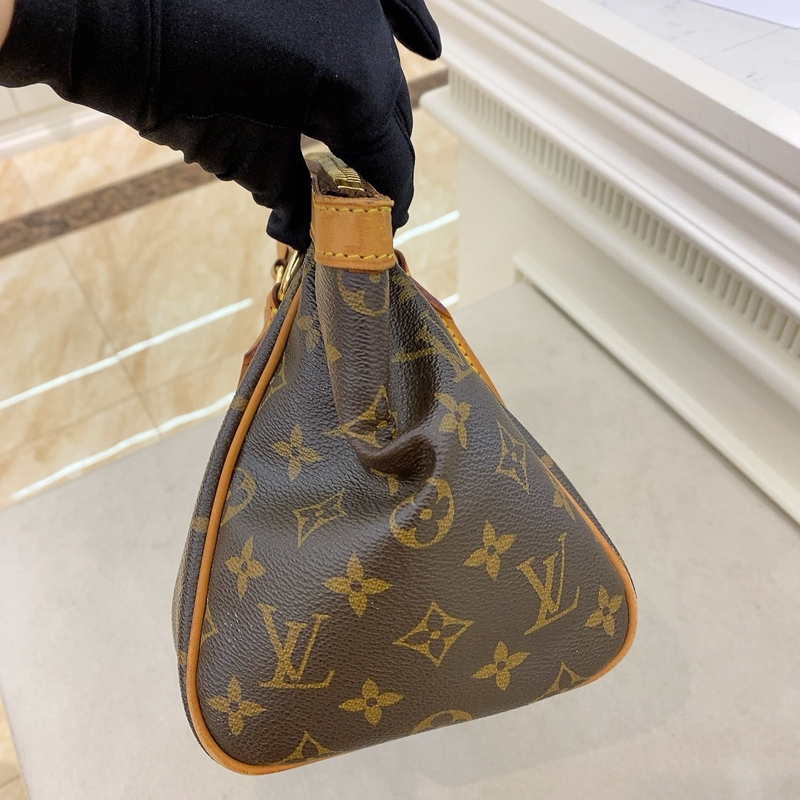 LV Monogram Tivoli PM