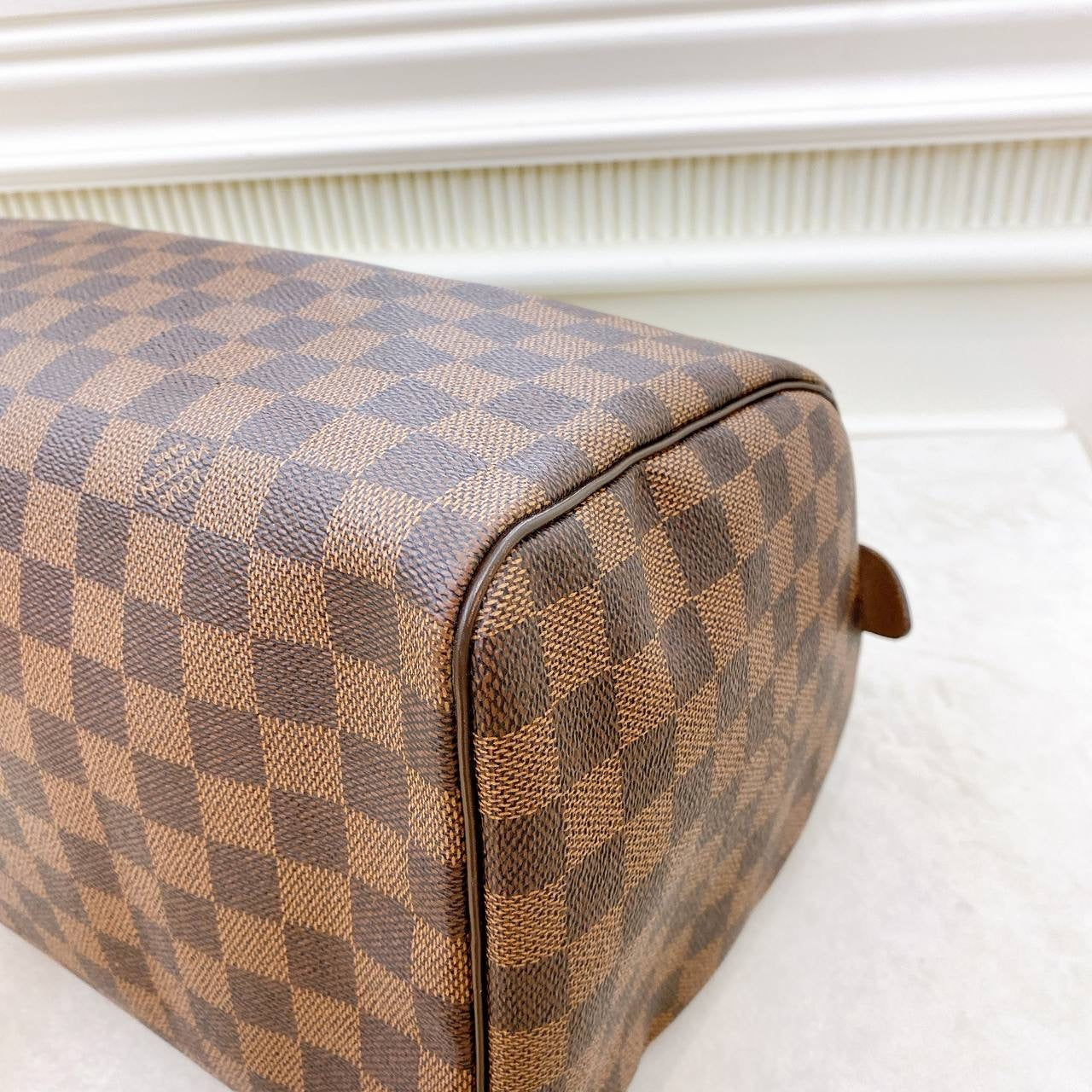 Louis Vuitton Damier Ebene Speedy 30