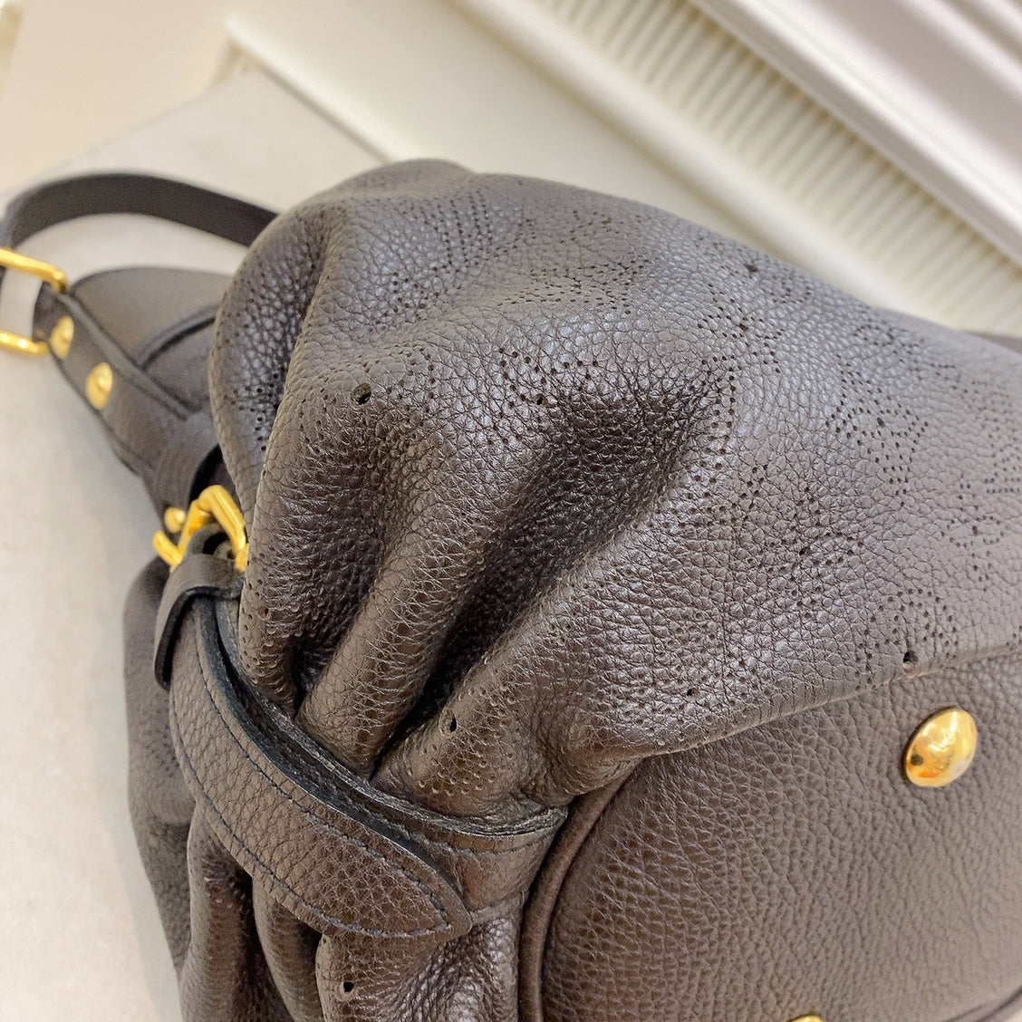 LV Mahina XS Shoulder Bag In Brown