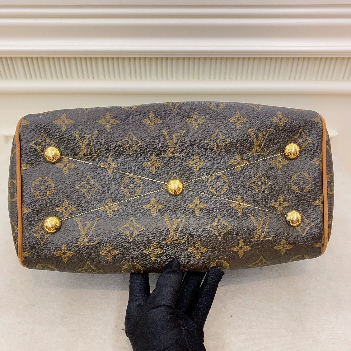 LV Monogram Tivoli PM