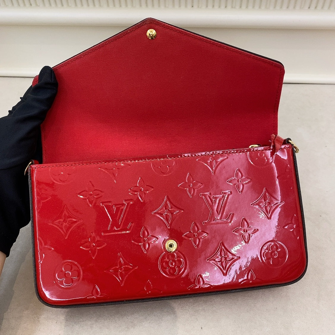 LV Vernis Felicie Pochette