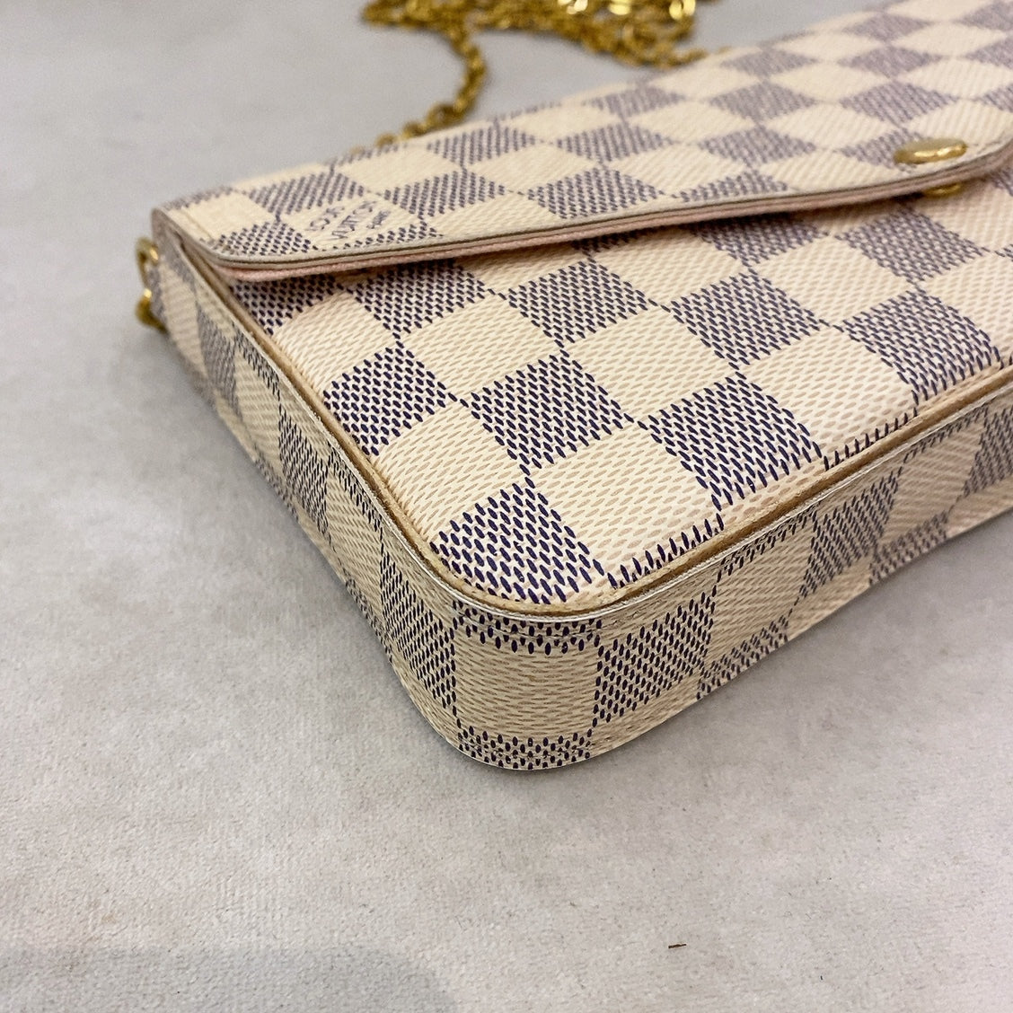 Damier azur online clutch