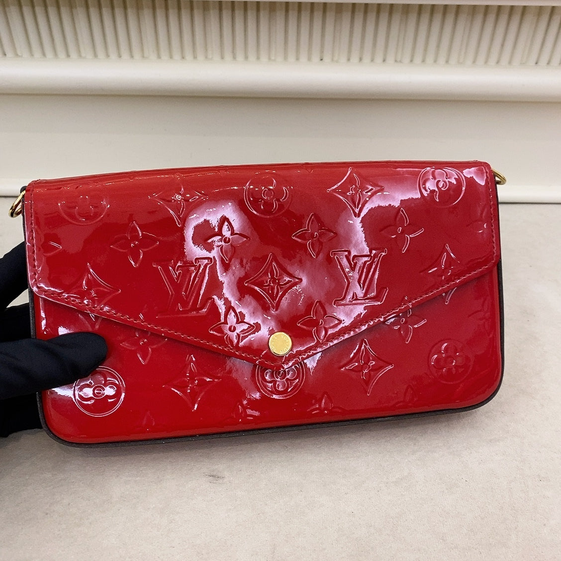 LV Vernis Felicie Pochette