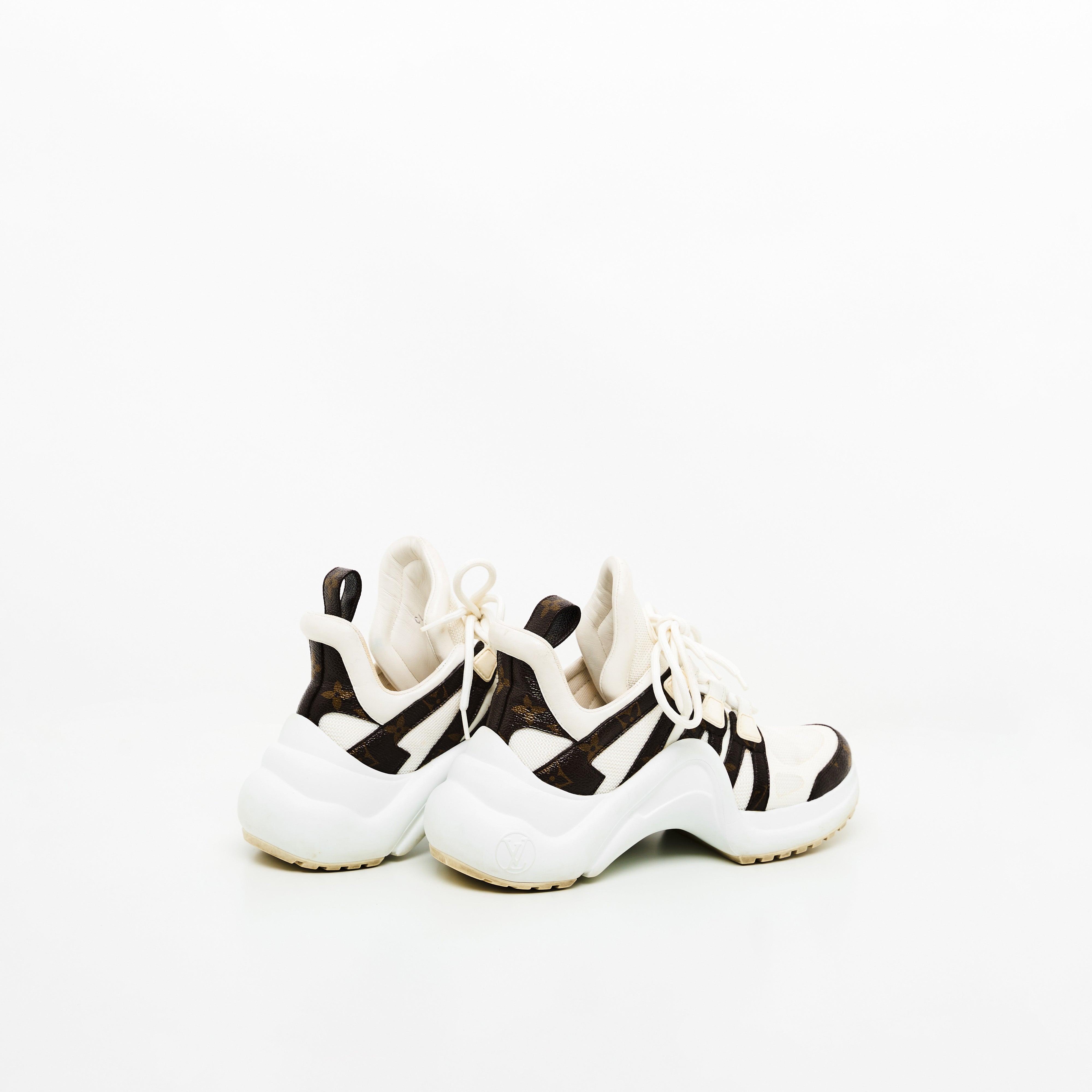 LV ARCHLIGHT SNEAKER